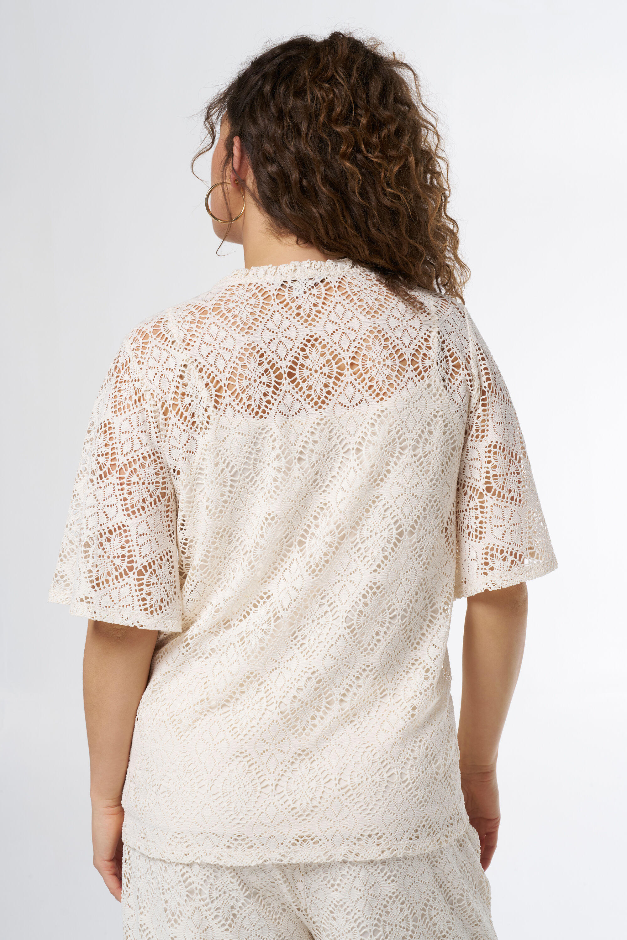 Haut en crochet image number 3