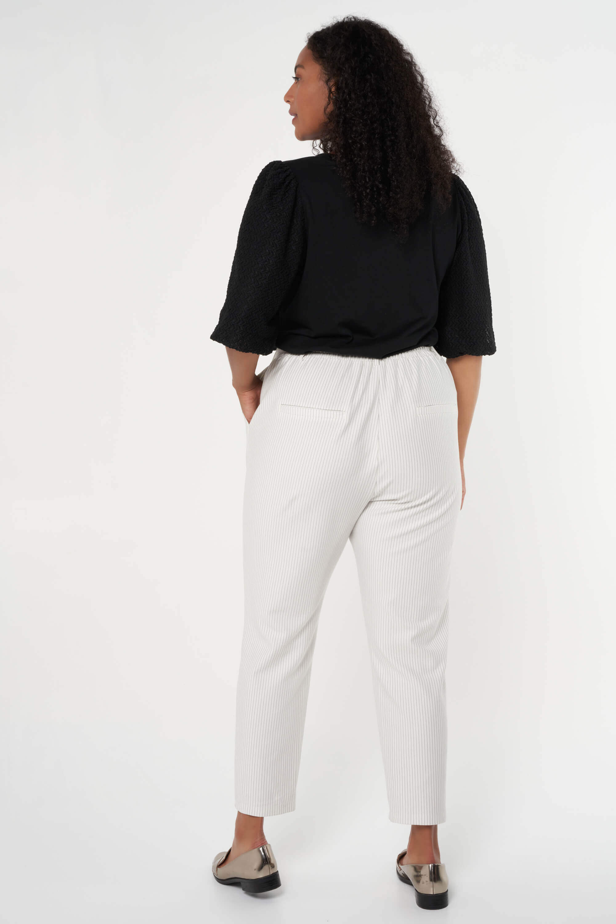 Pantalon &agrave; rayures image number 3