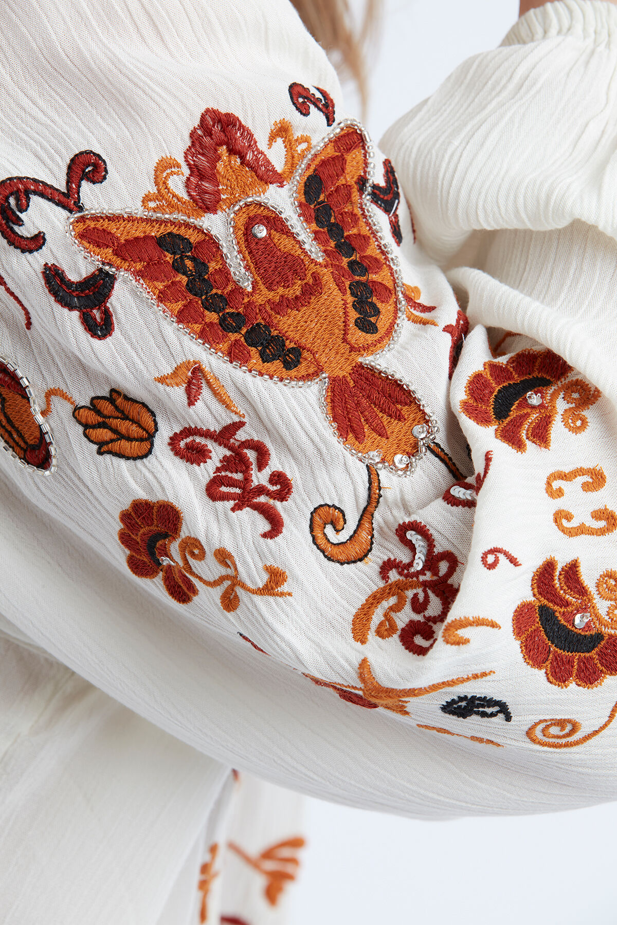 Chemisier brod&eacute; image number 4