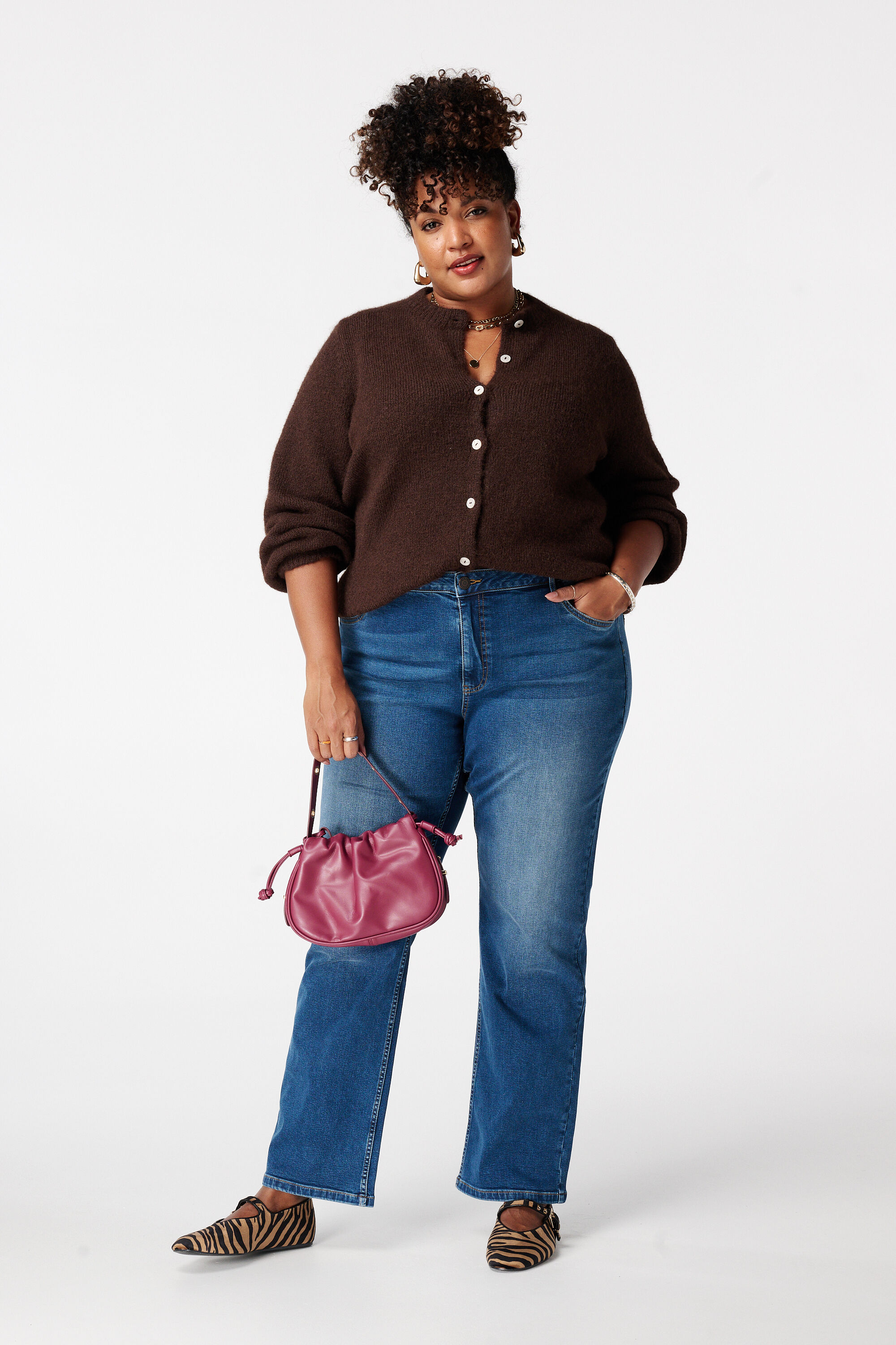 Jean &agrave; jambe droite LILY