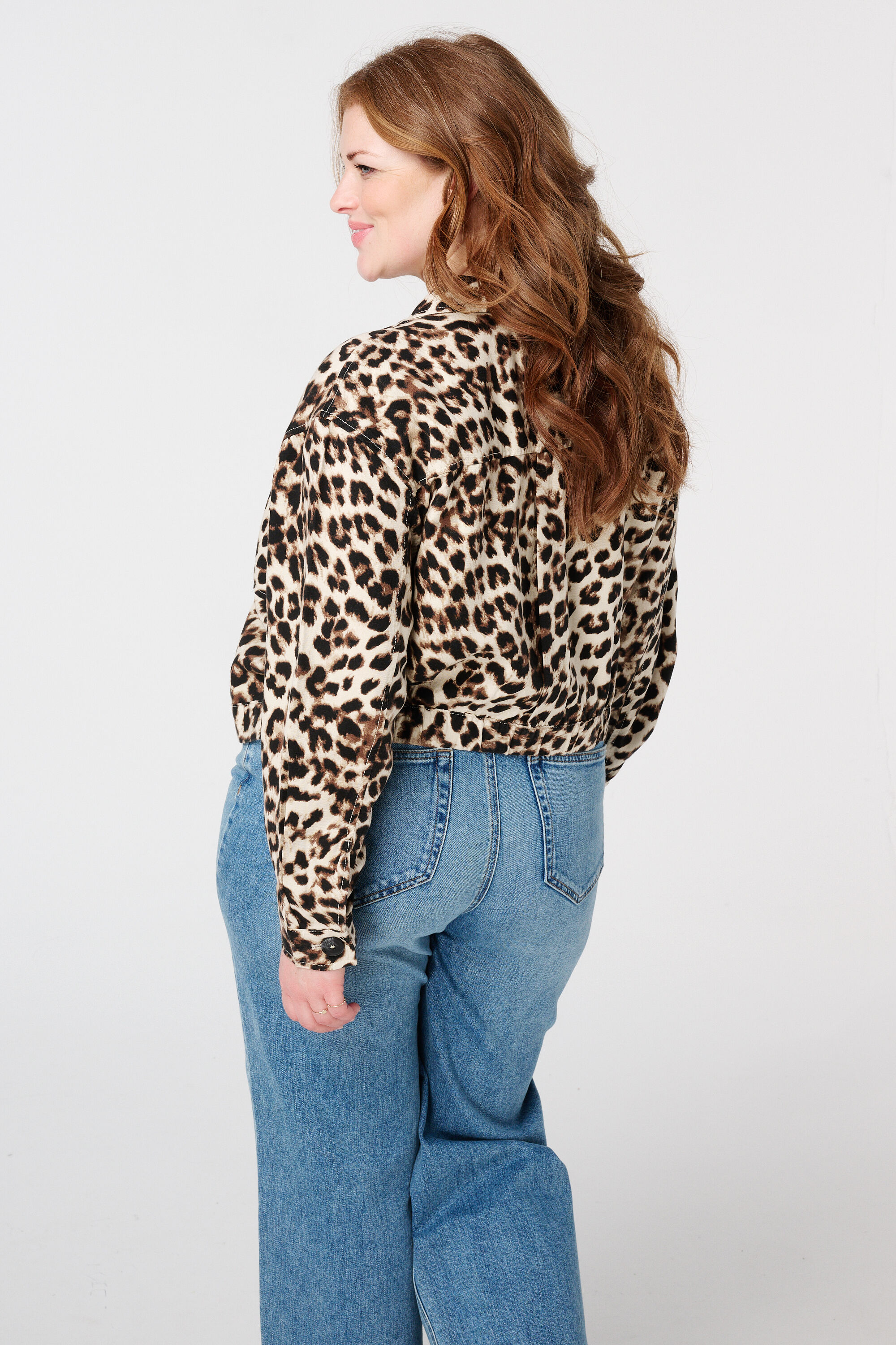 Veste courte en avec boutons image number 3