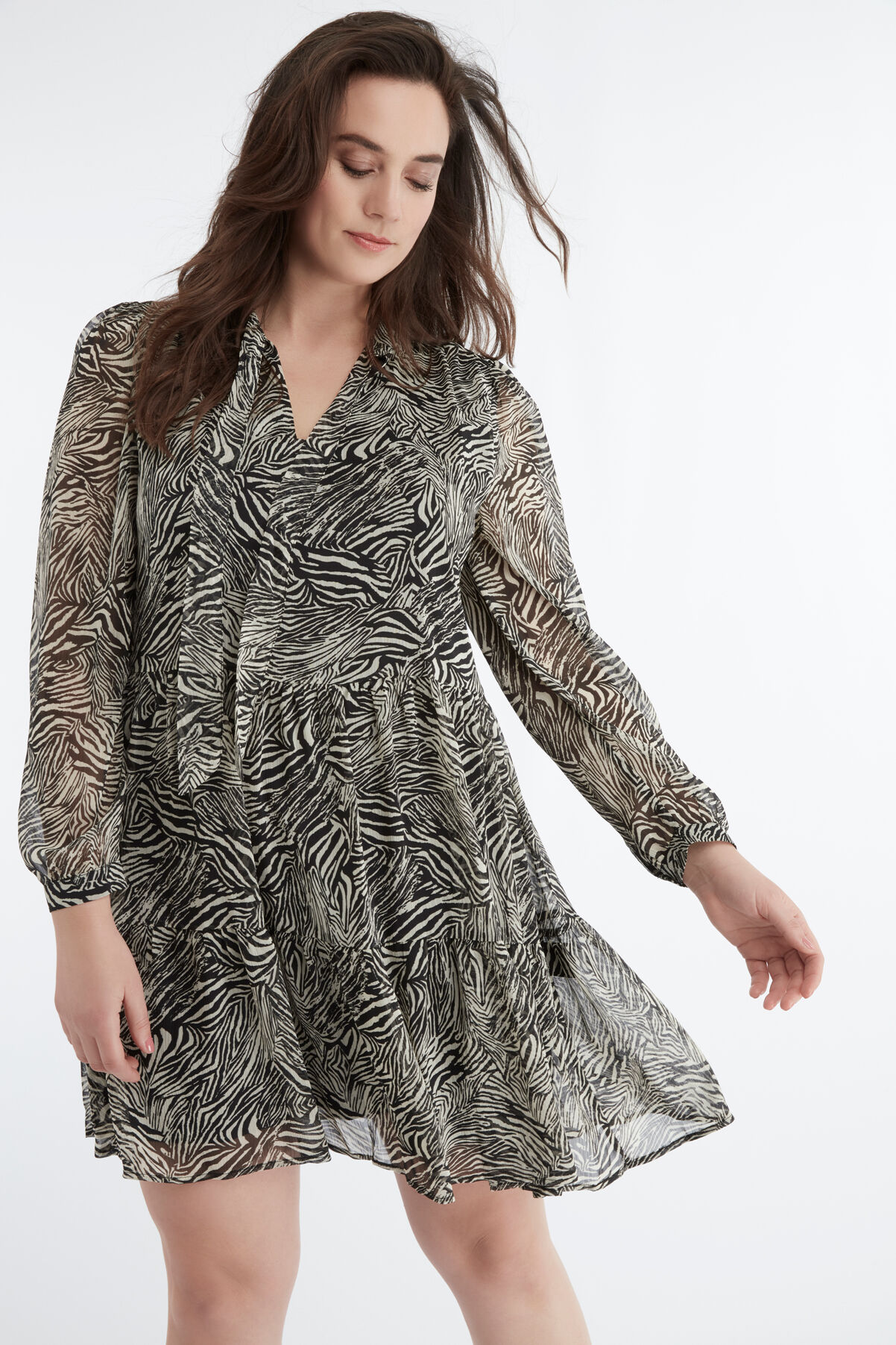 Robe courte imprim&eacute; z&egrave;bre image number 5