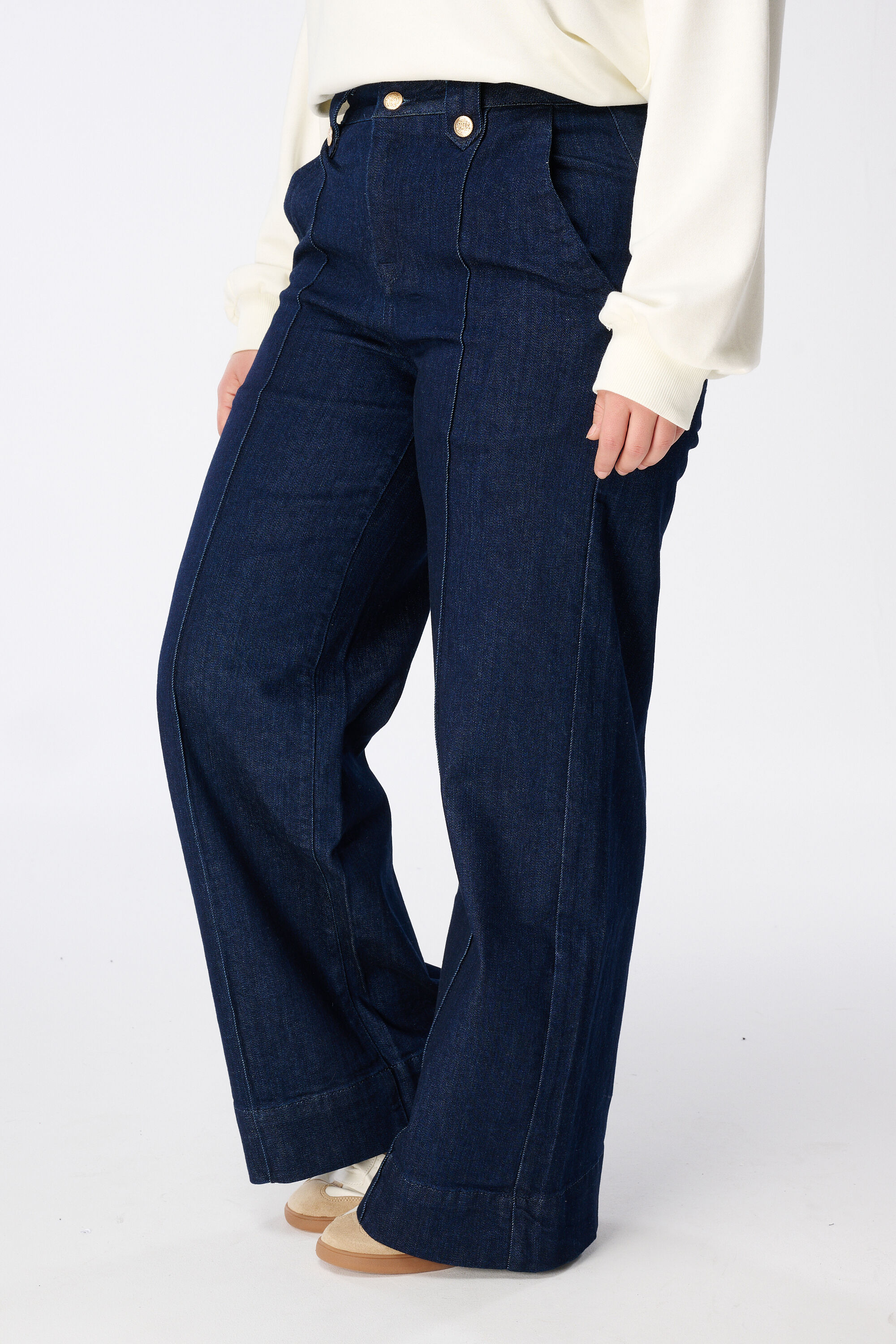 Jean ample image number 4