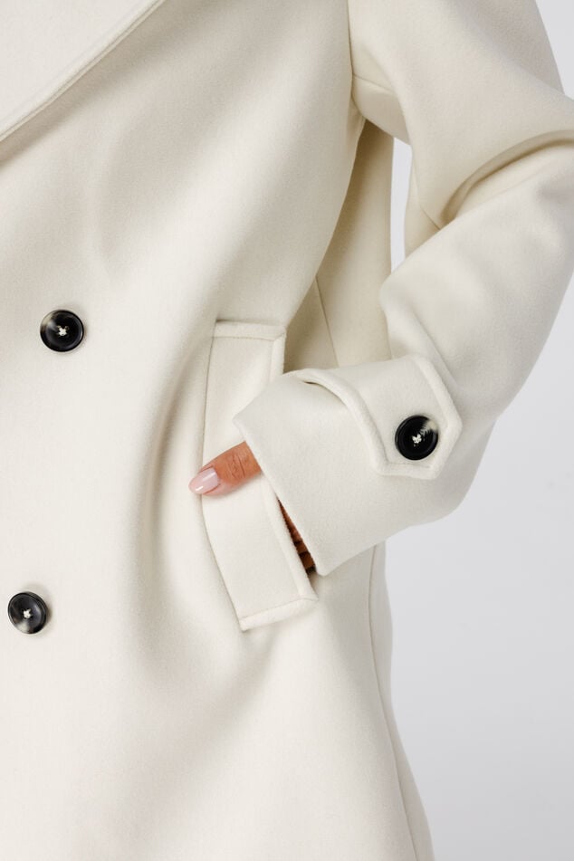 Veste à col revers et fermeture à boutons image number 4