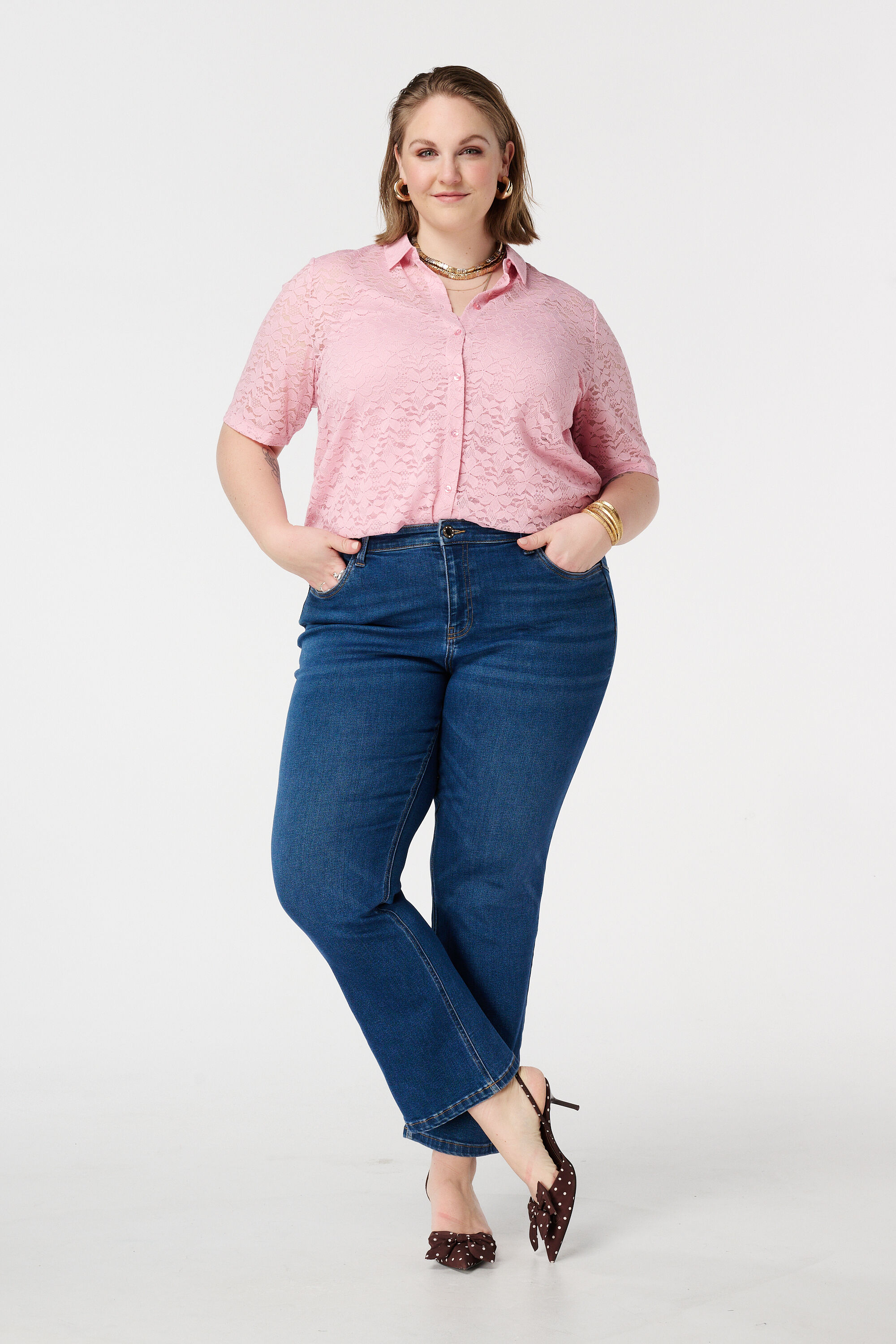 Top en dentelle &agrave; manches courtes image number 5