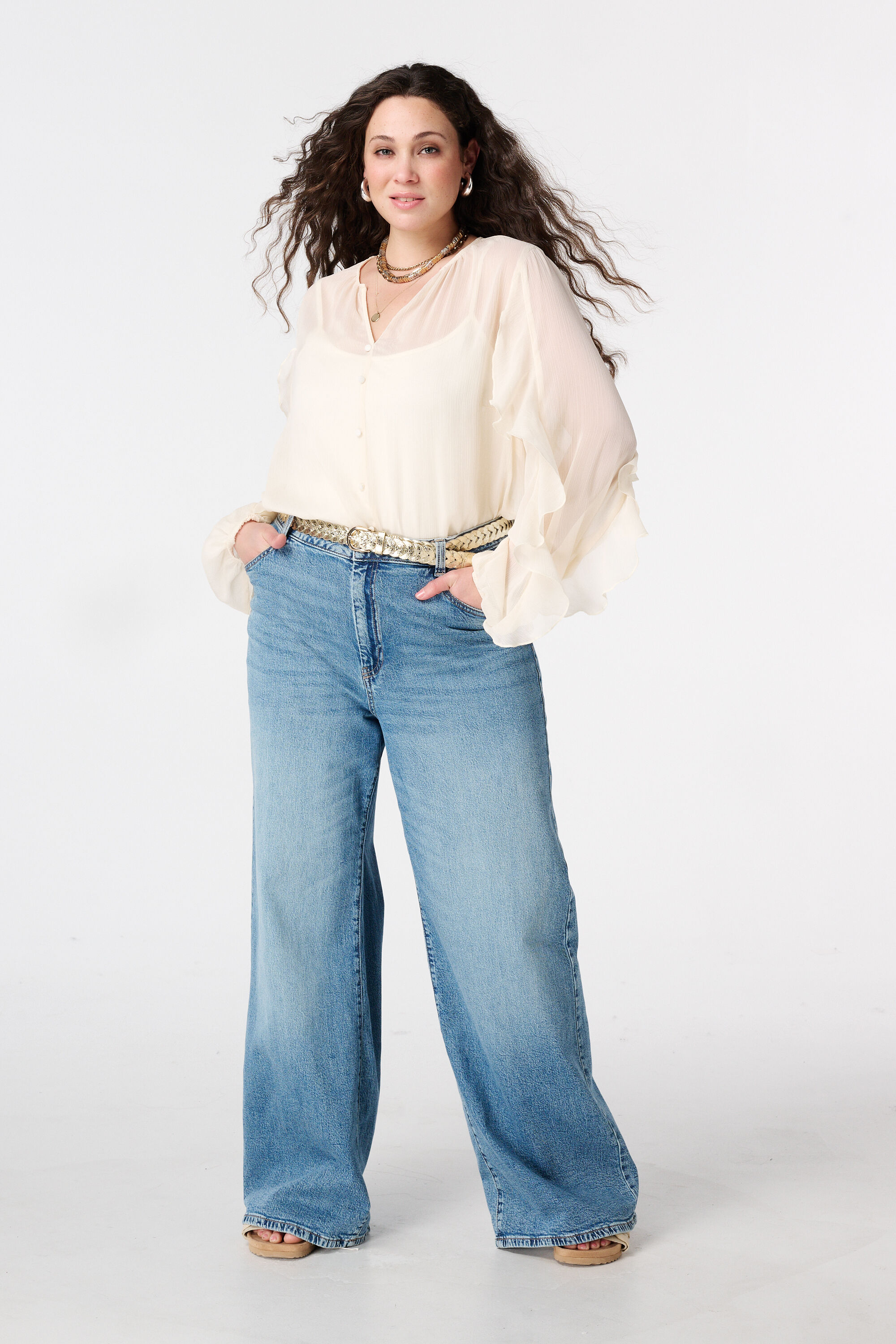 Blouse avec volants image number 5