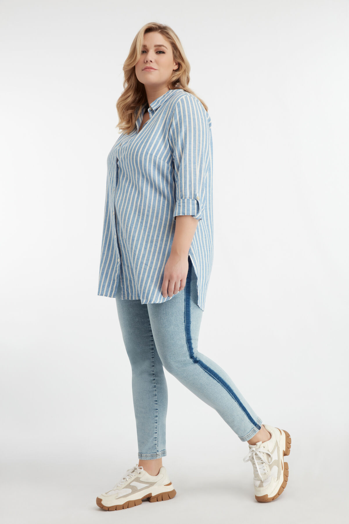 Jean ray&eacute; image number 4