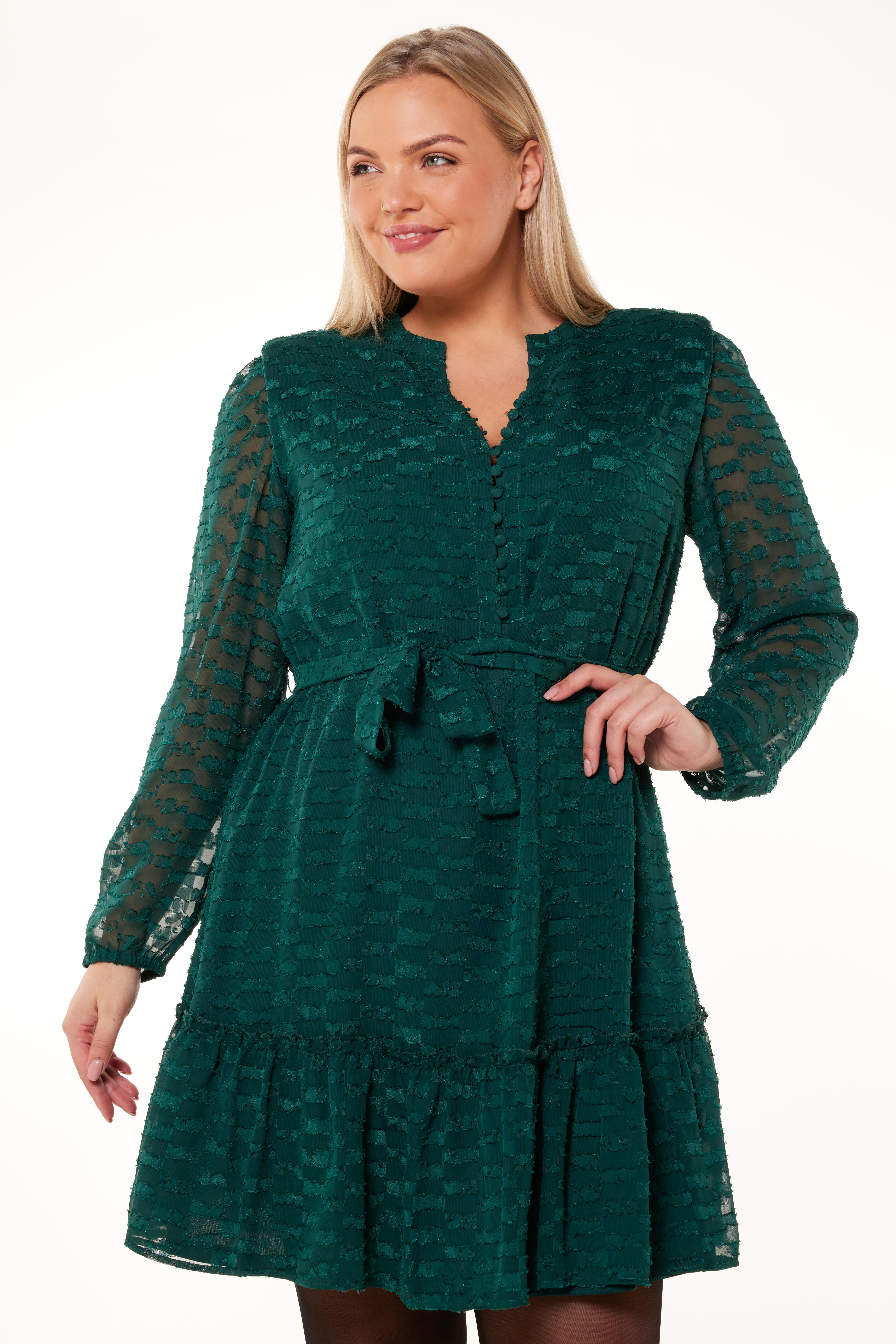 Robe avec une ceinture  image number 5