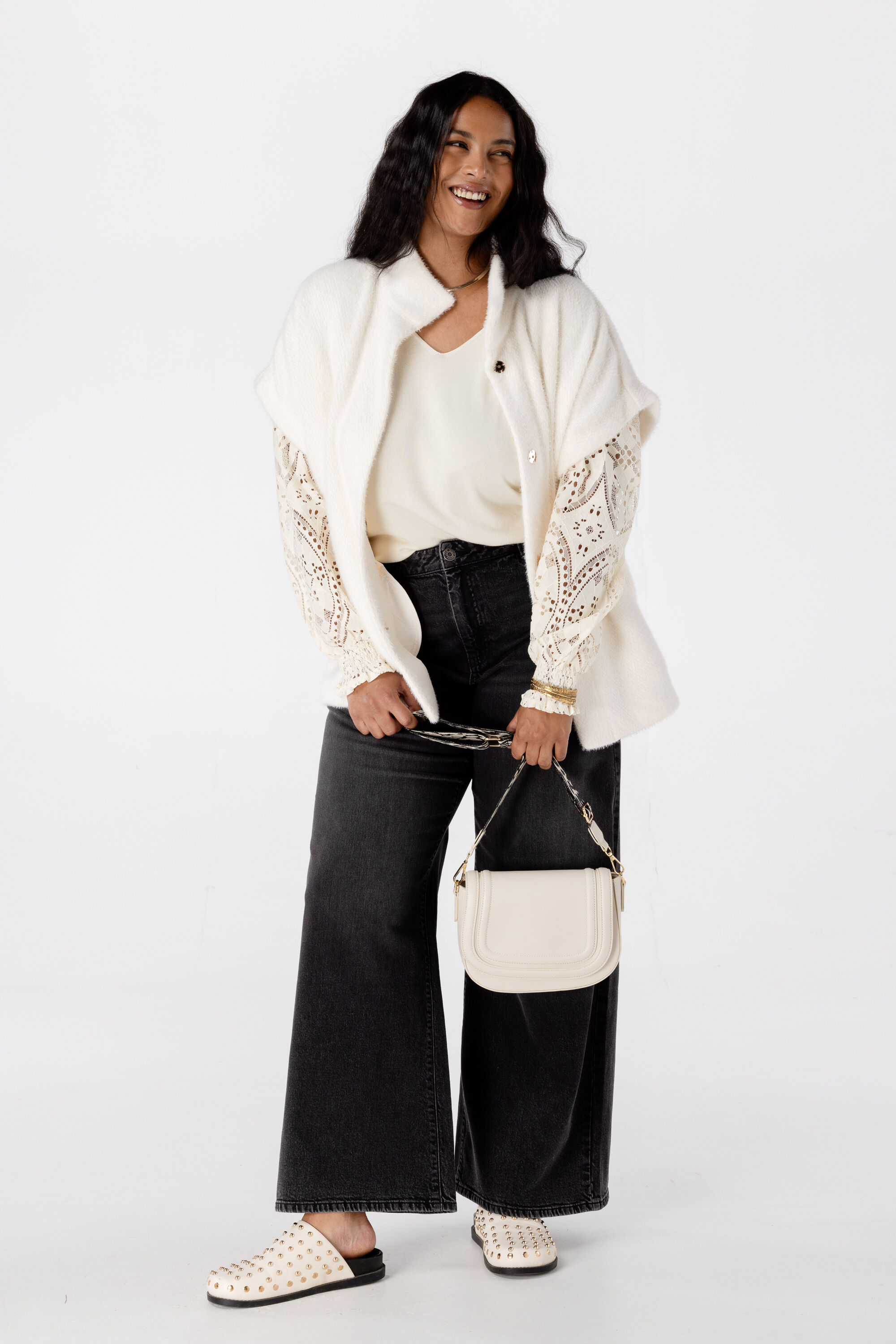 Veste sans manches douce  image number 6