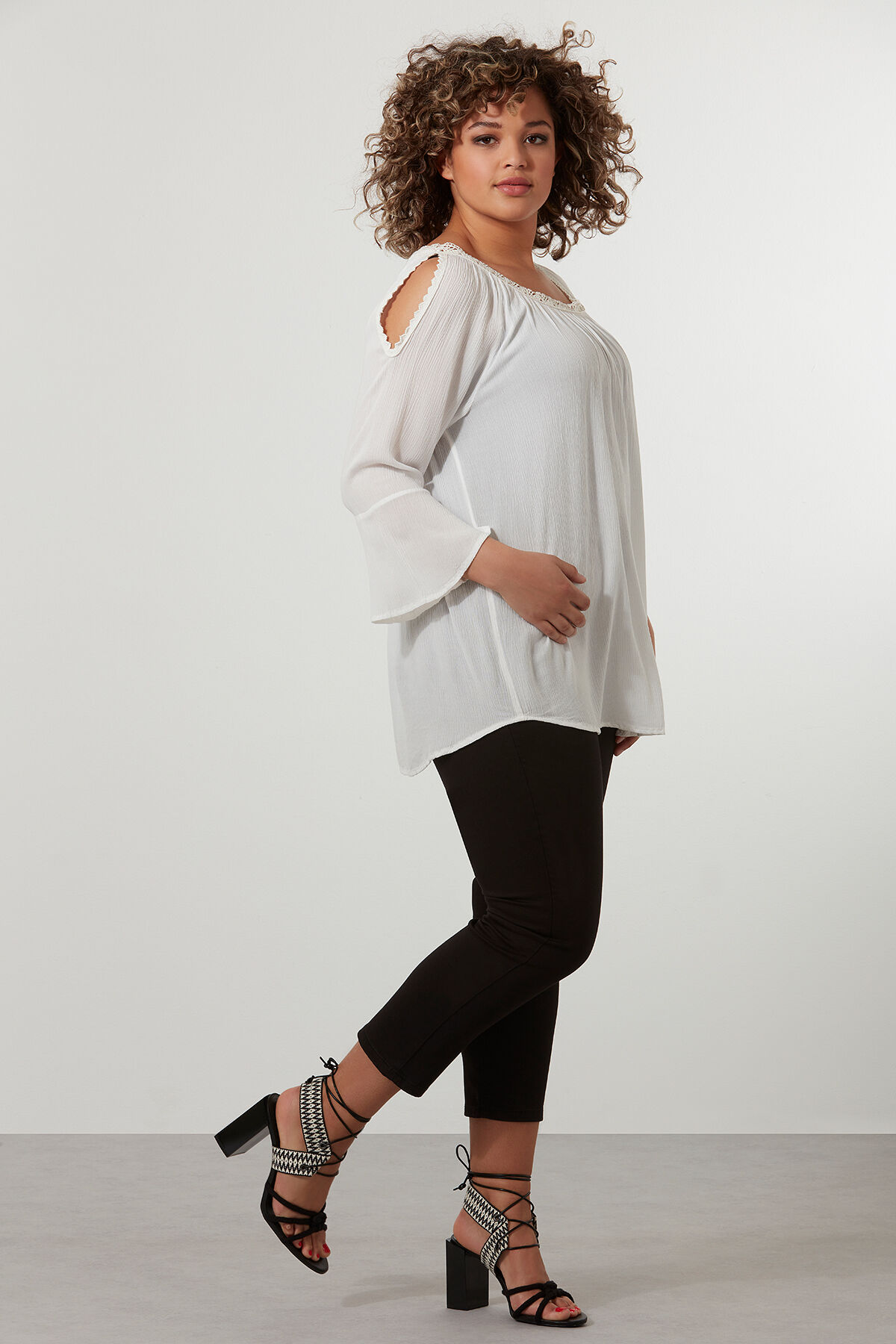 Chemisier manches cloche image number 3