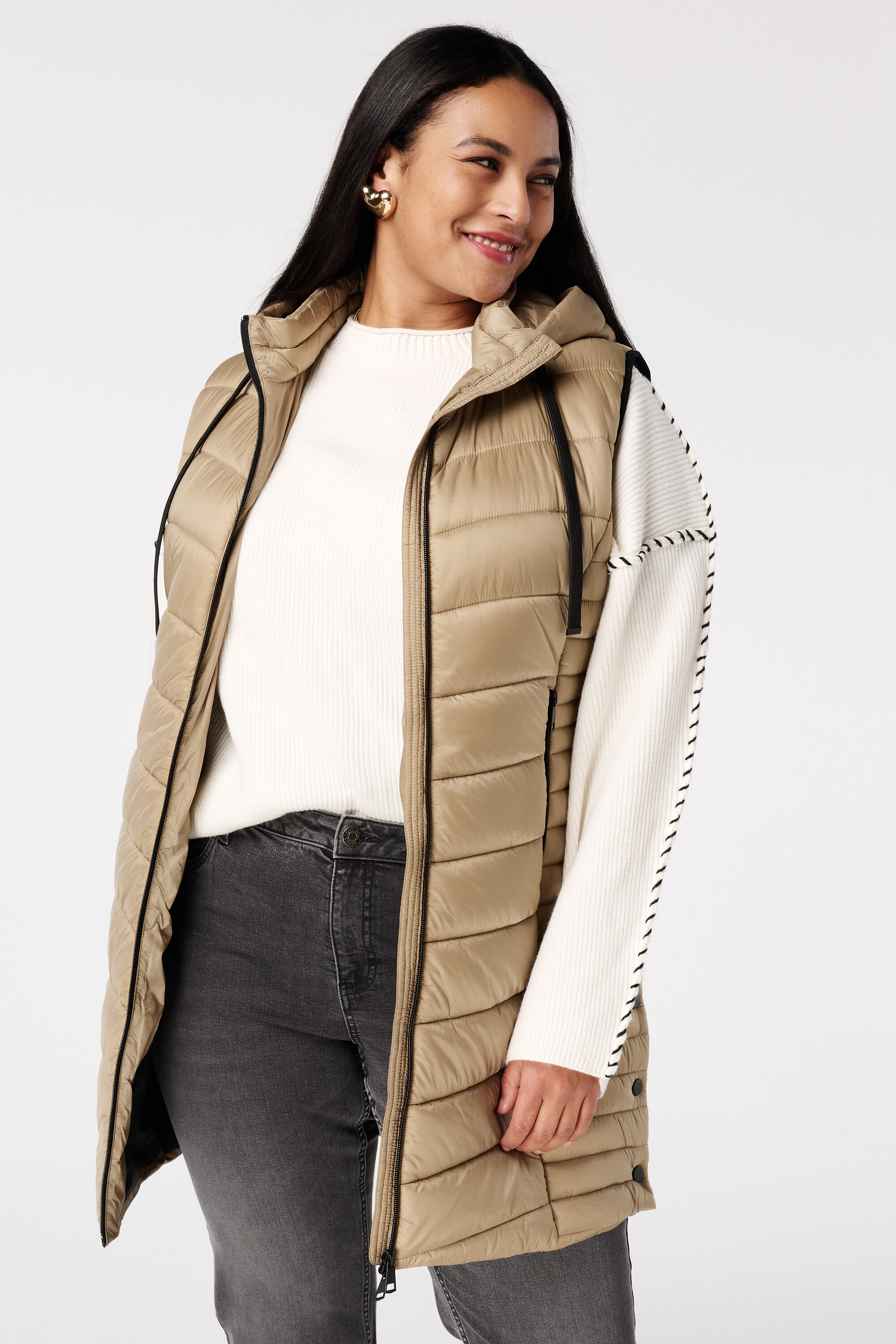 Long gilet sans manches avec capuche image number 5