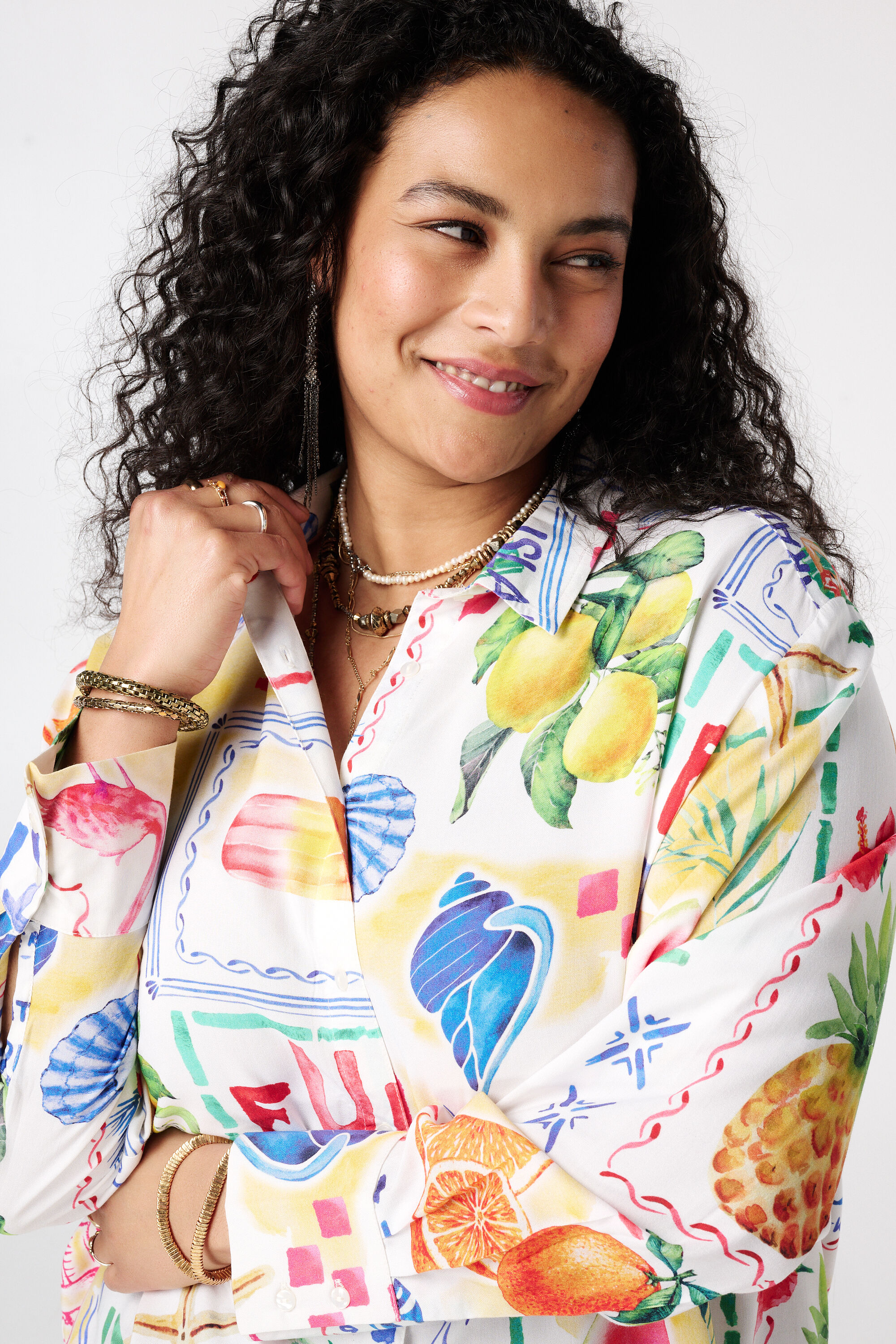 Blouse avec imprim&eacute; tropical image number 4