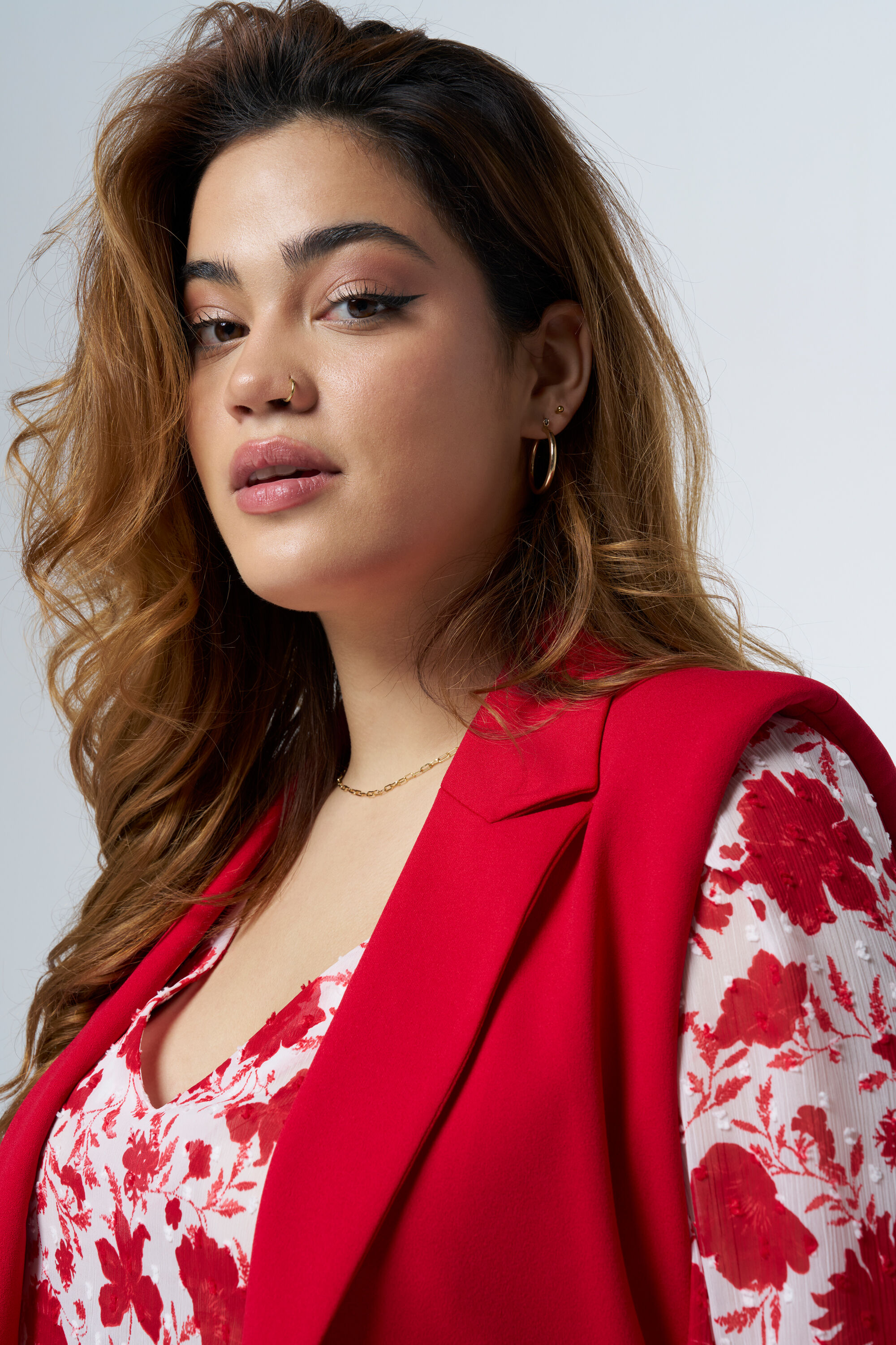 Gilet avec ceinture assortie image number 4