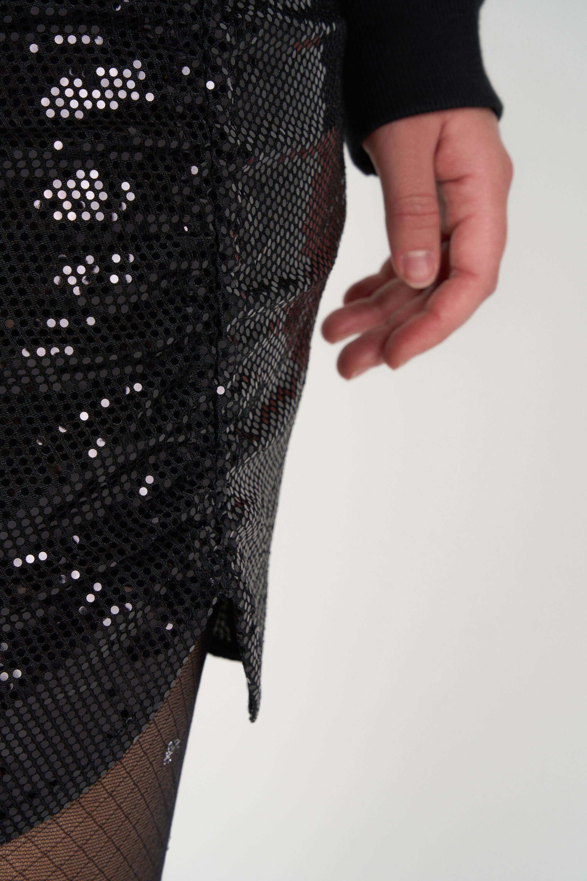 Jupe courte &agrave; paillettes image number 4