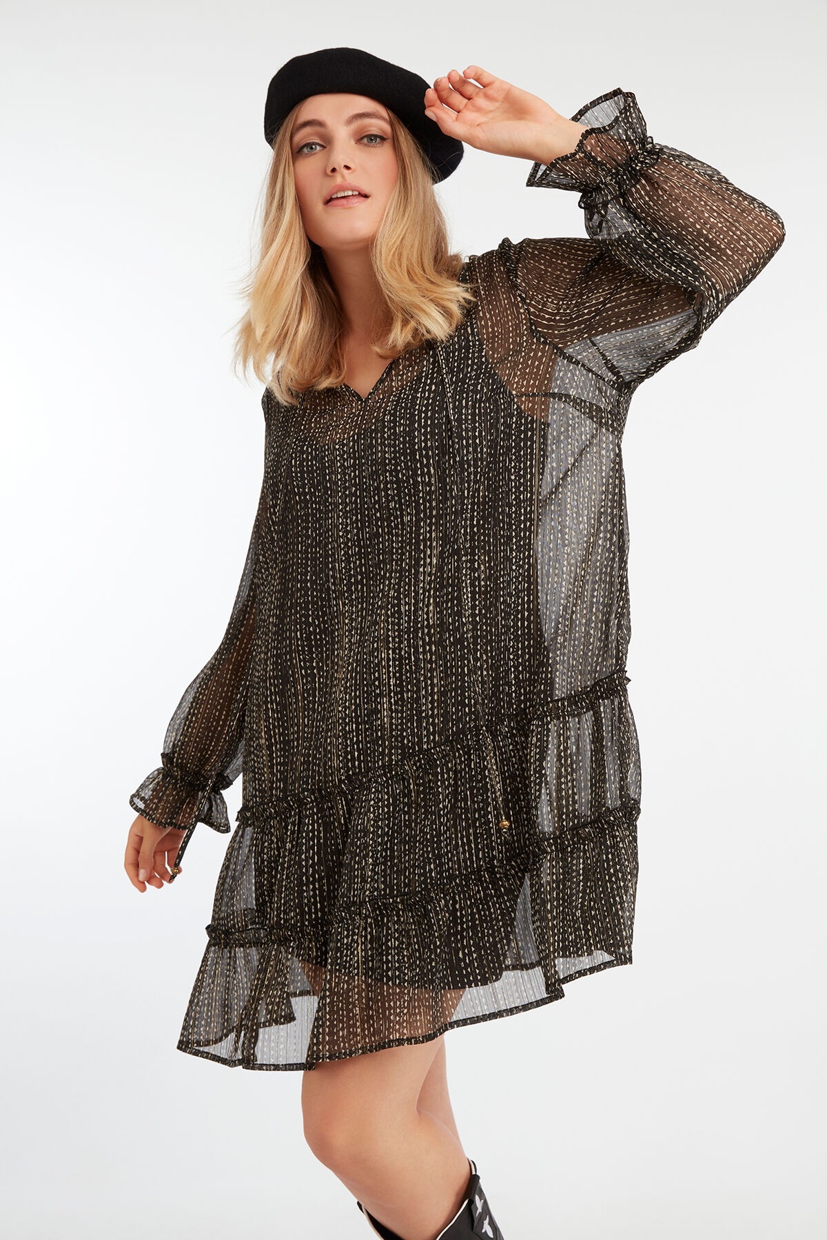 Robe semi-transparente image number 5