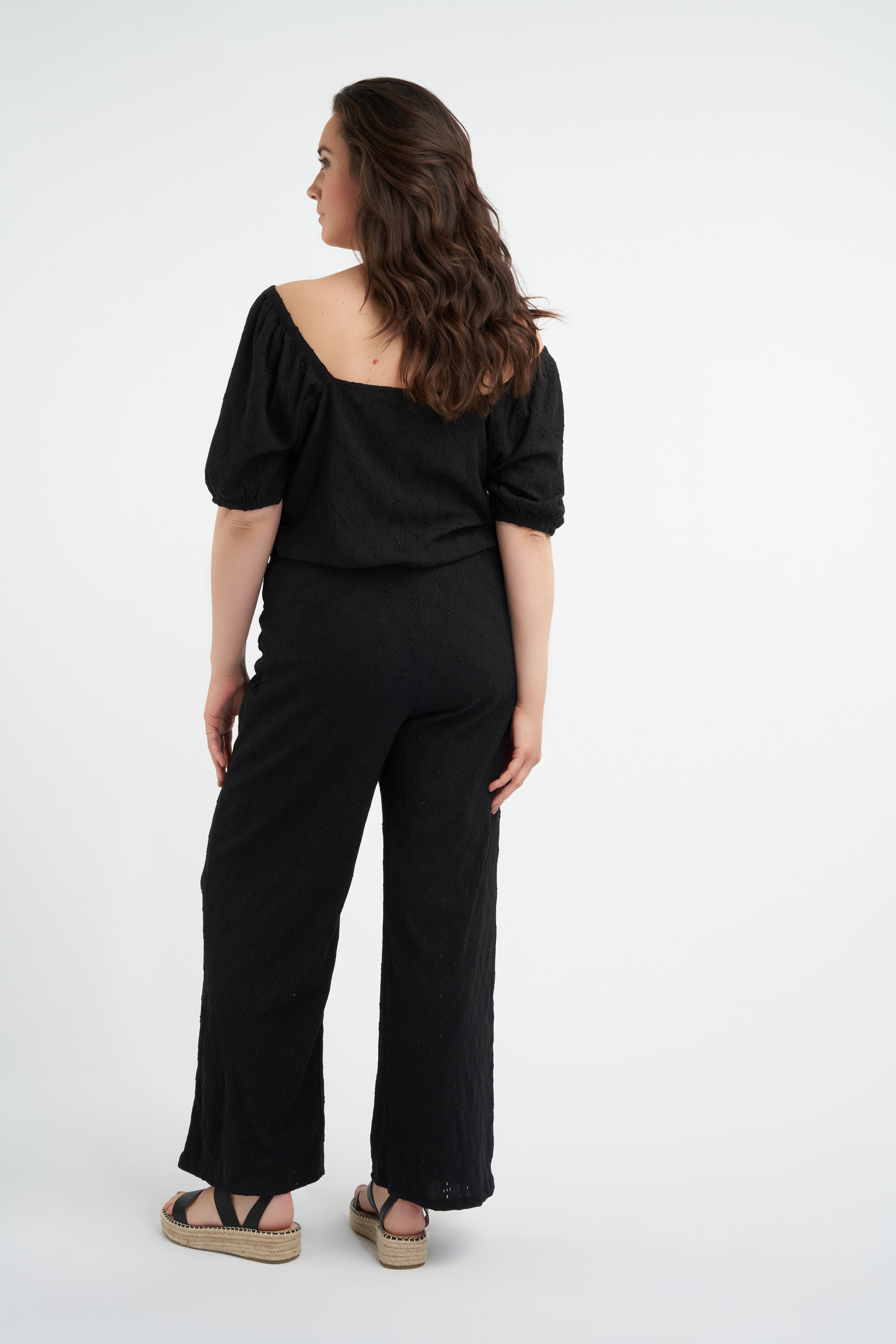 Pantalon large en broderie anglaise image number 3