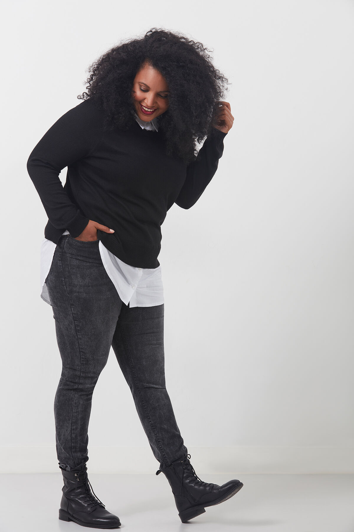 Pull-over avec col chemisier image number 3