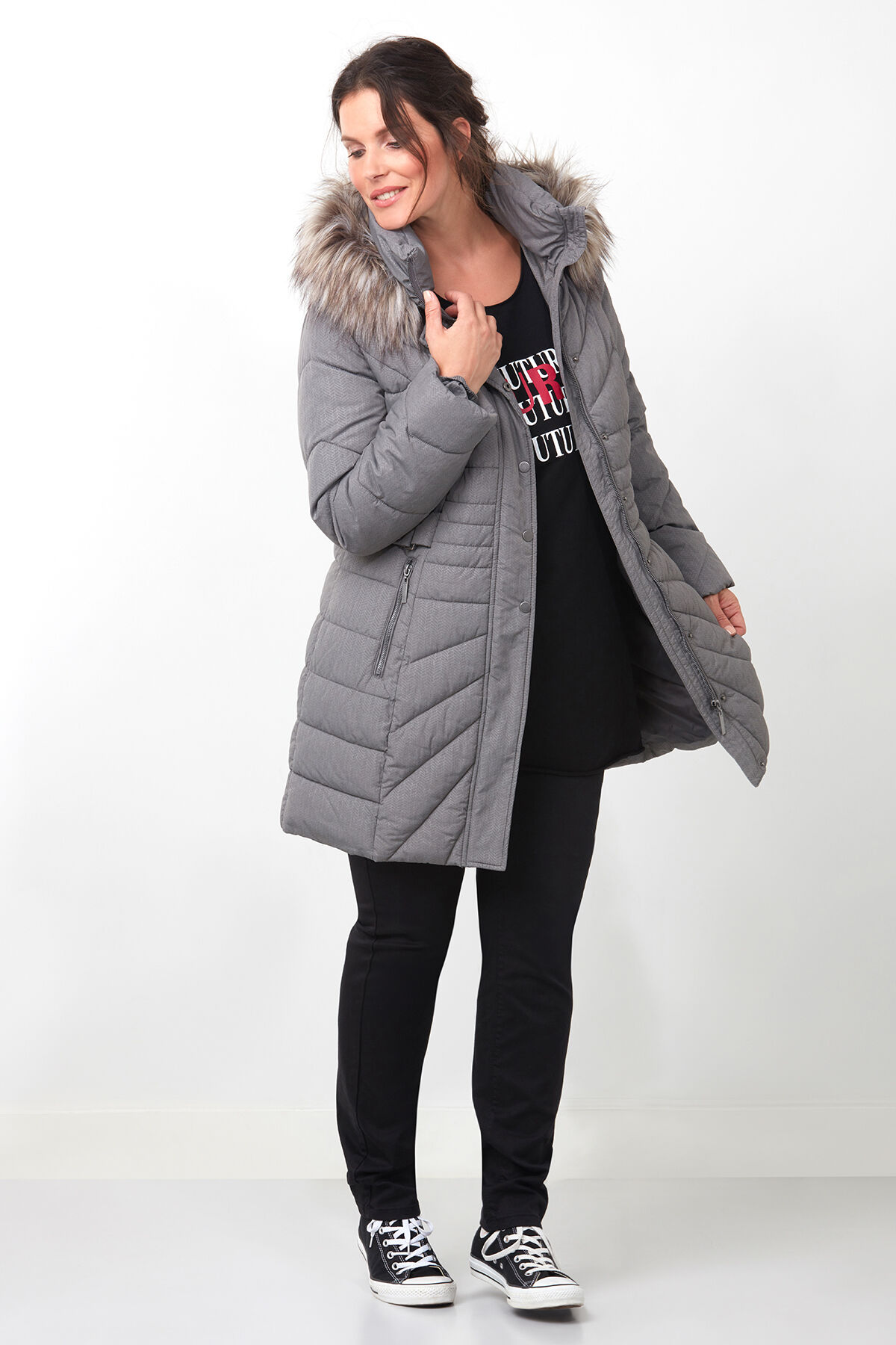 Parka image number 3