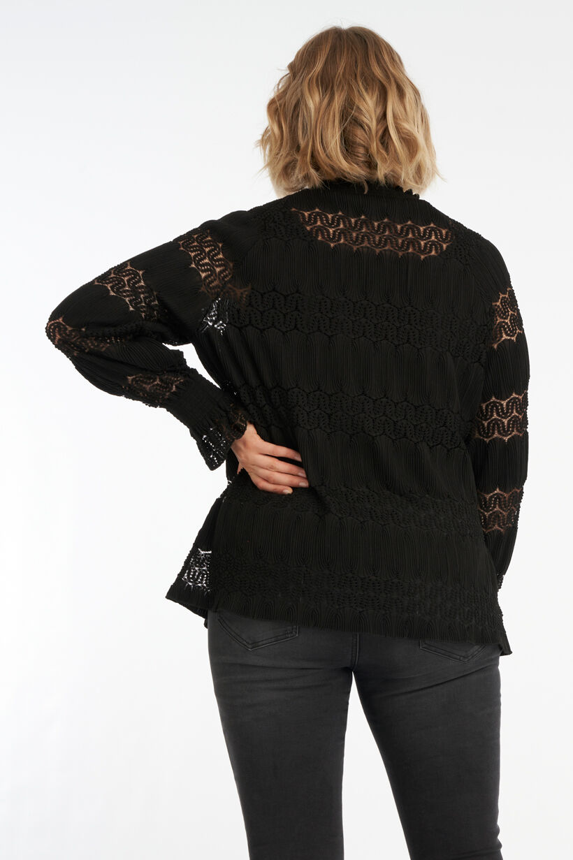 Haut &agrave; col montant image number 3