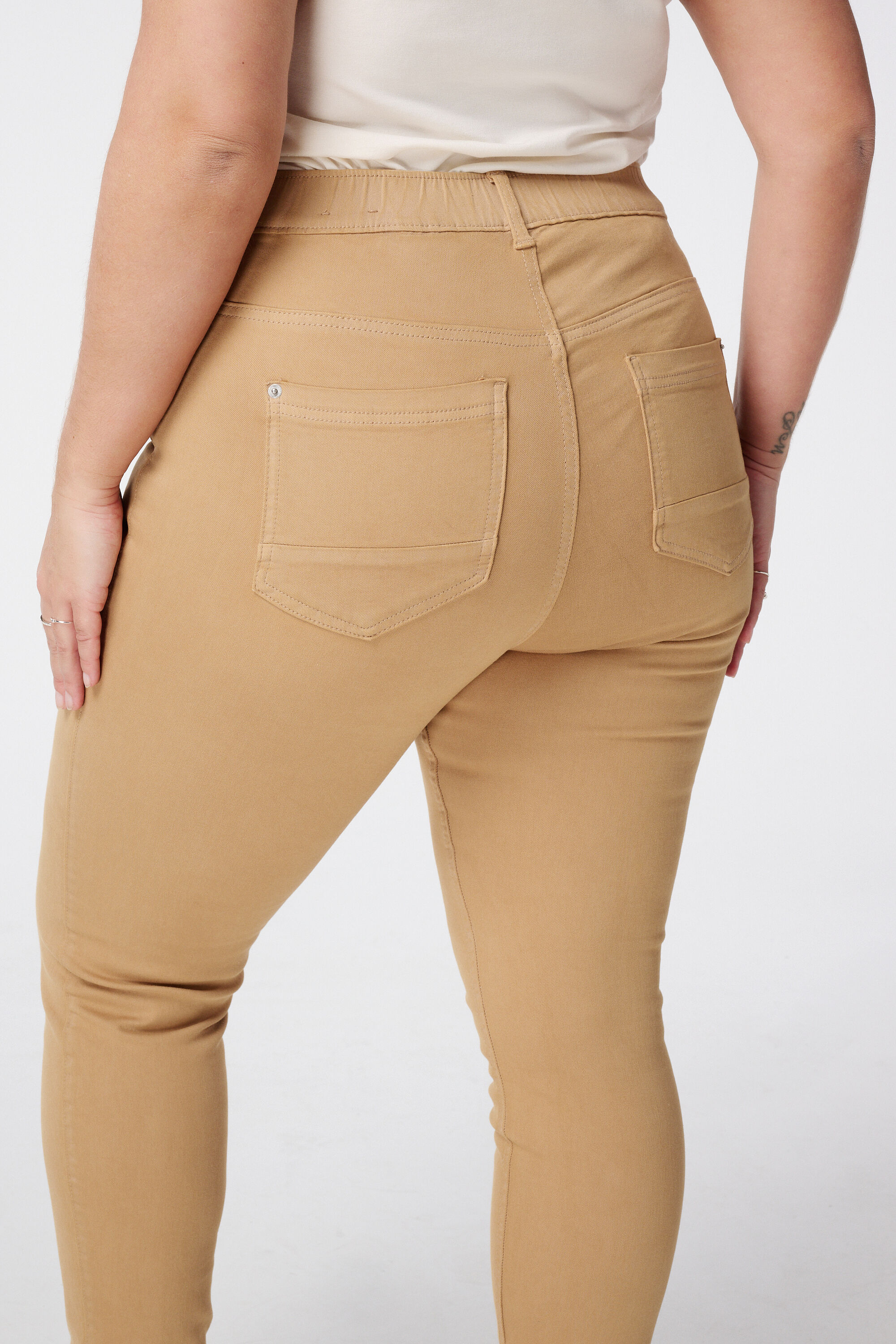 Tregging &agrave; jambes skinny image number 4