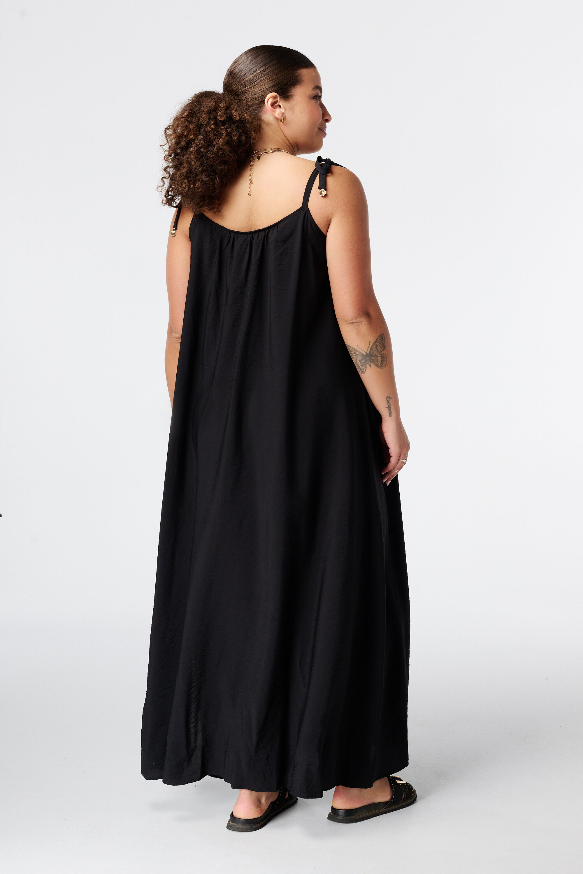 Robe maxi &agrave; fines bretelles image number 3
