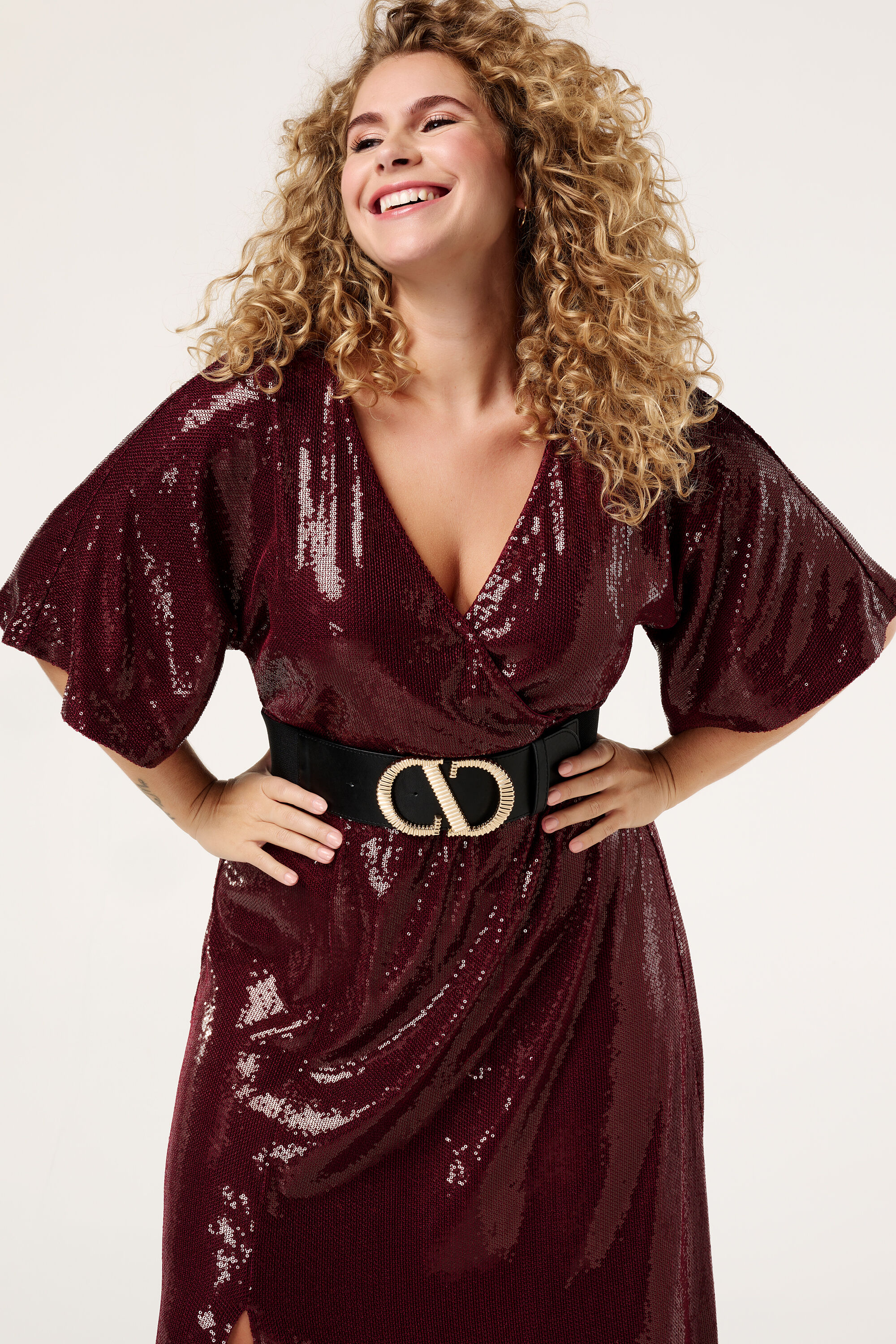 Robe longue avec paillettes image number 5