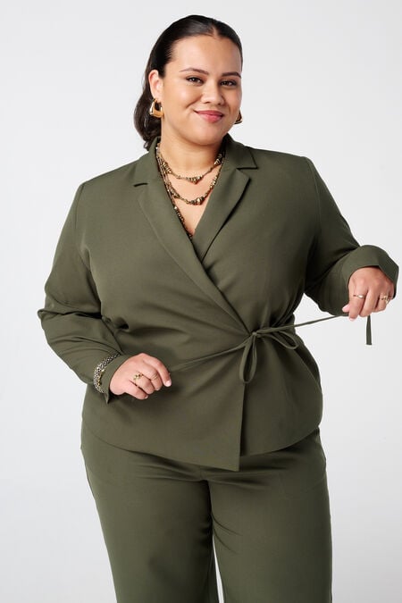 Blazer à revers avec ceinture à nouer Blazer à revers avec ceinture à nouer