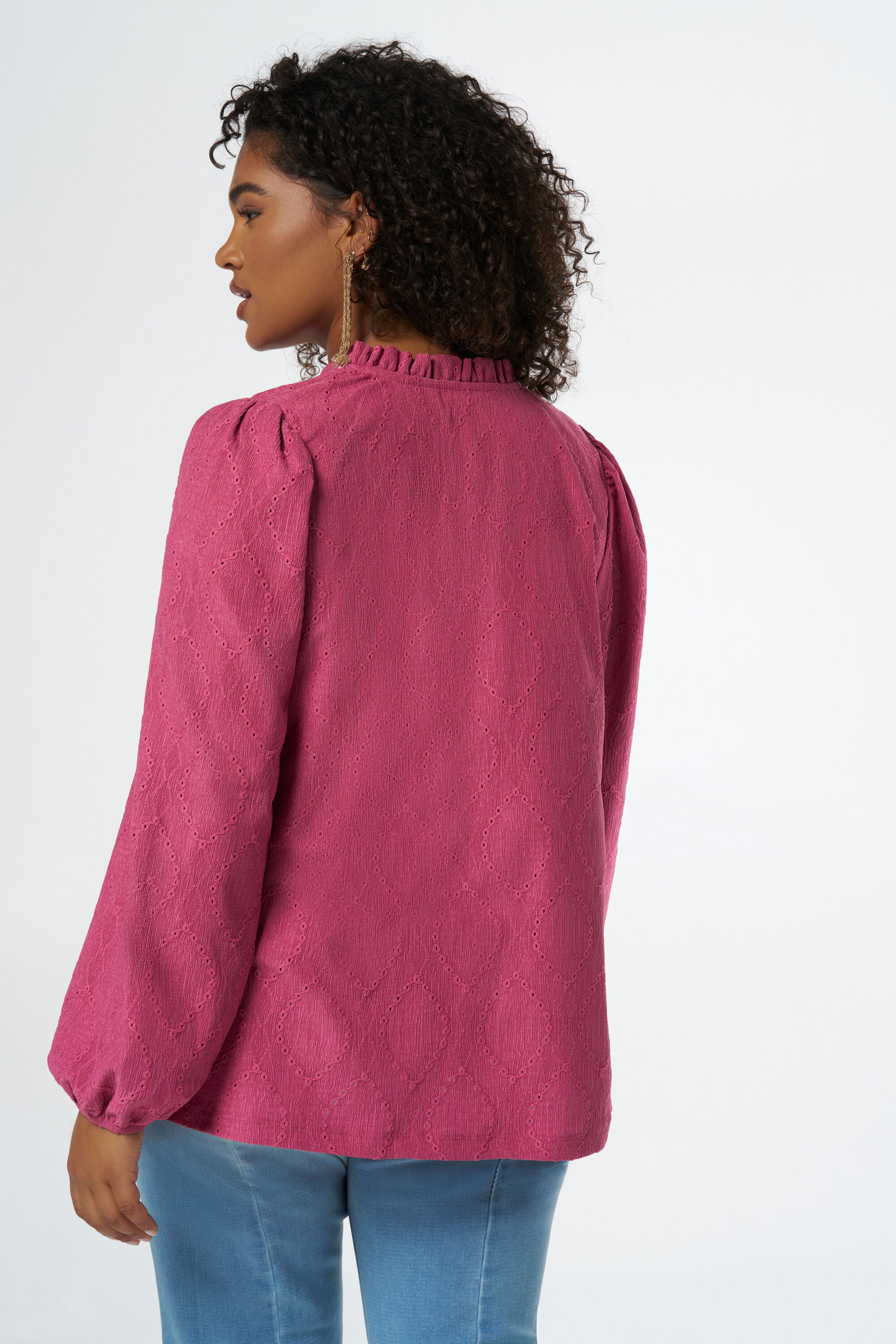 Haut brod&eacute; image number 3