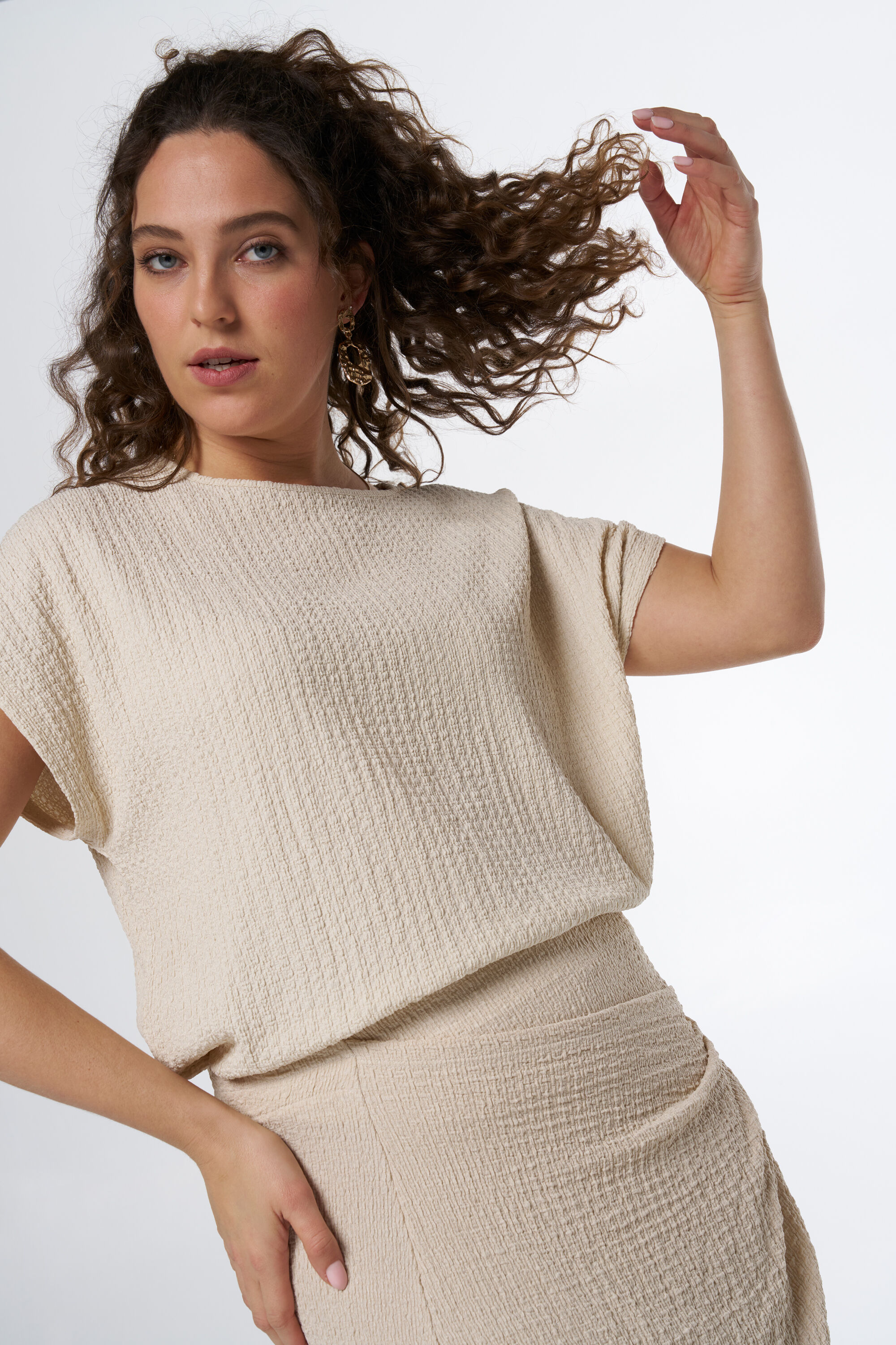 Haut avec tissu textur&eacute;  image number 6