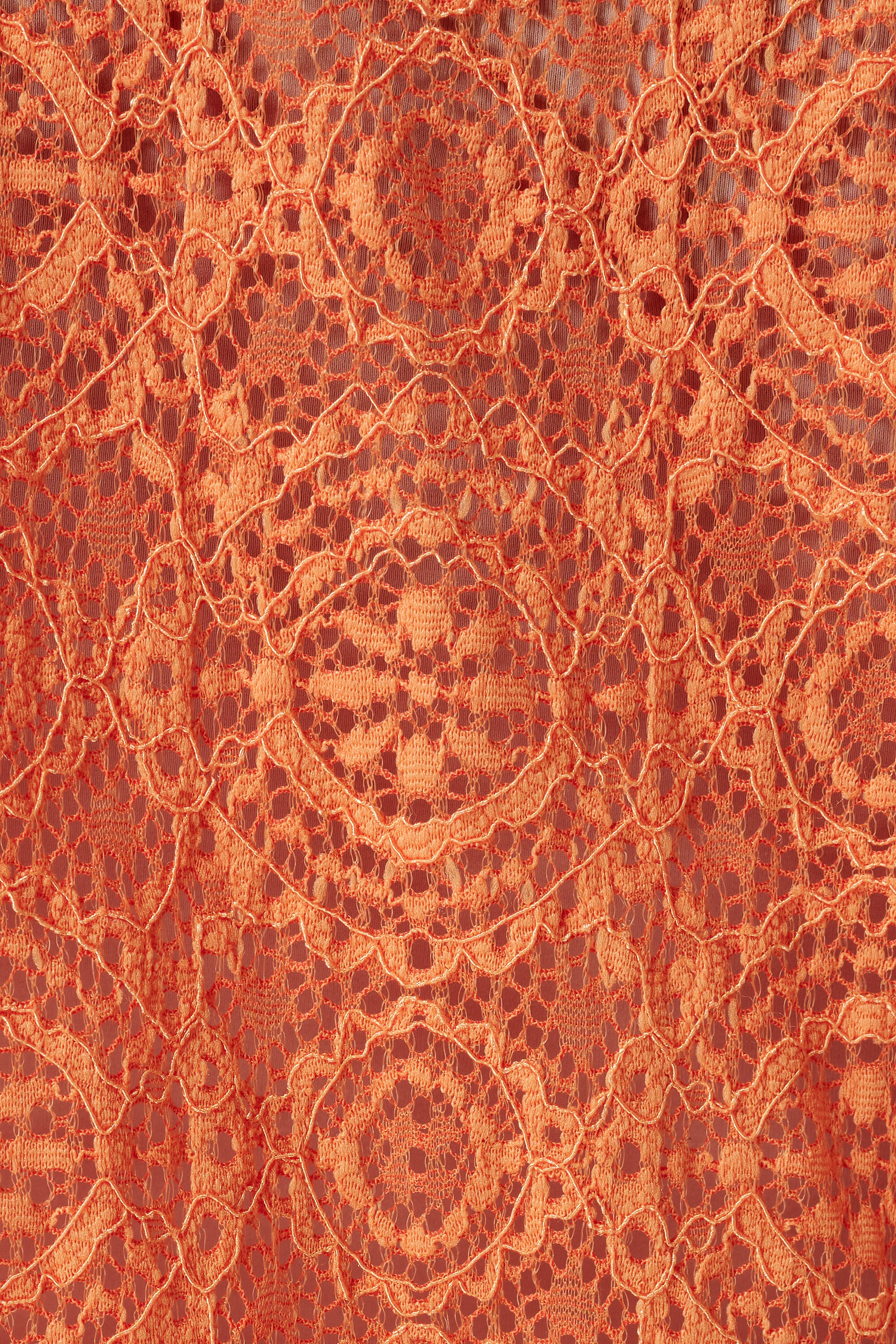 Top en dentelle avec manches trompette image number 6