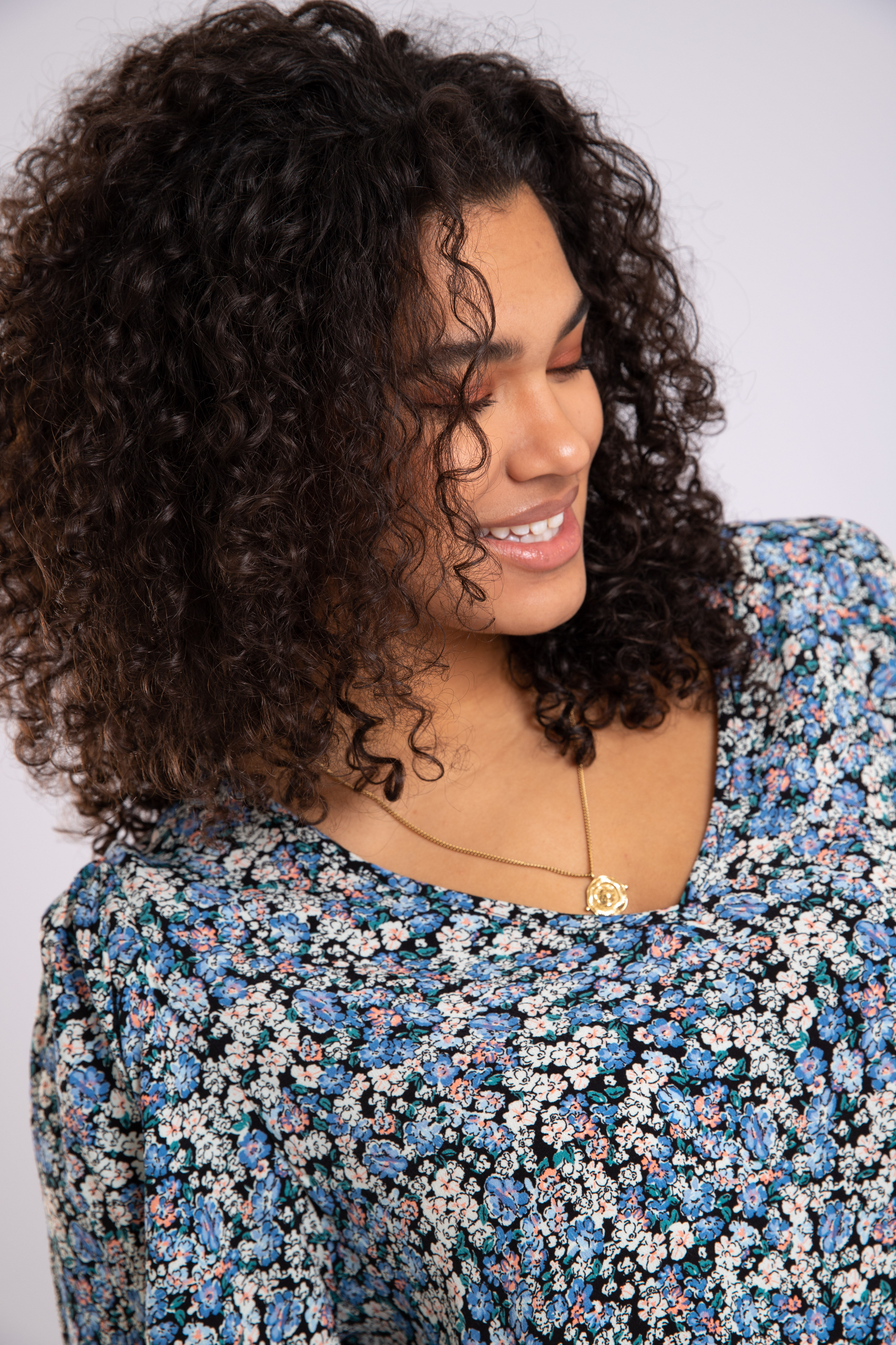 Chemisier aux manches bouffantes  image number 5