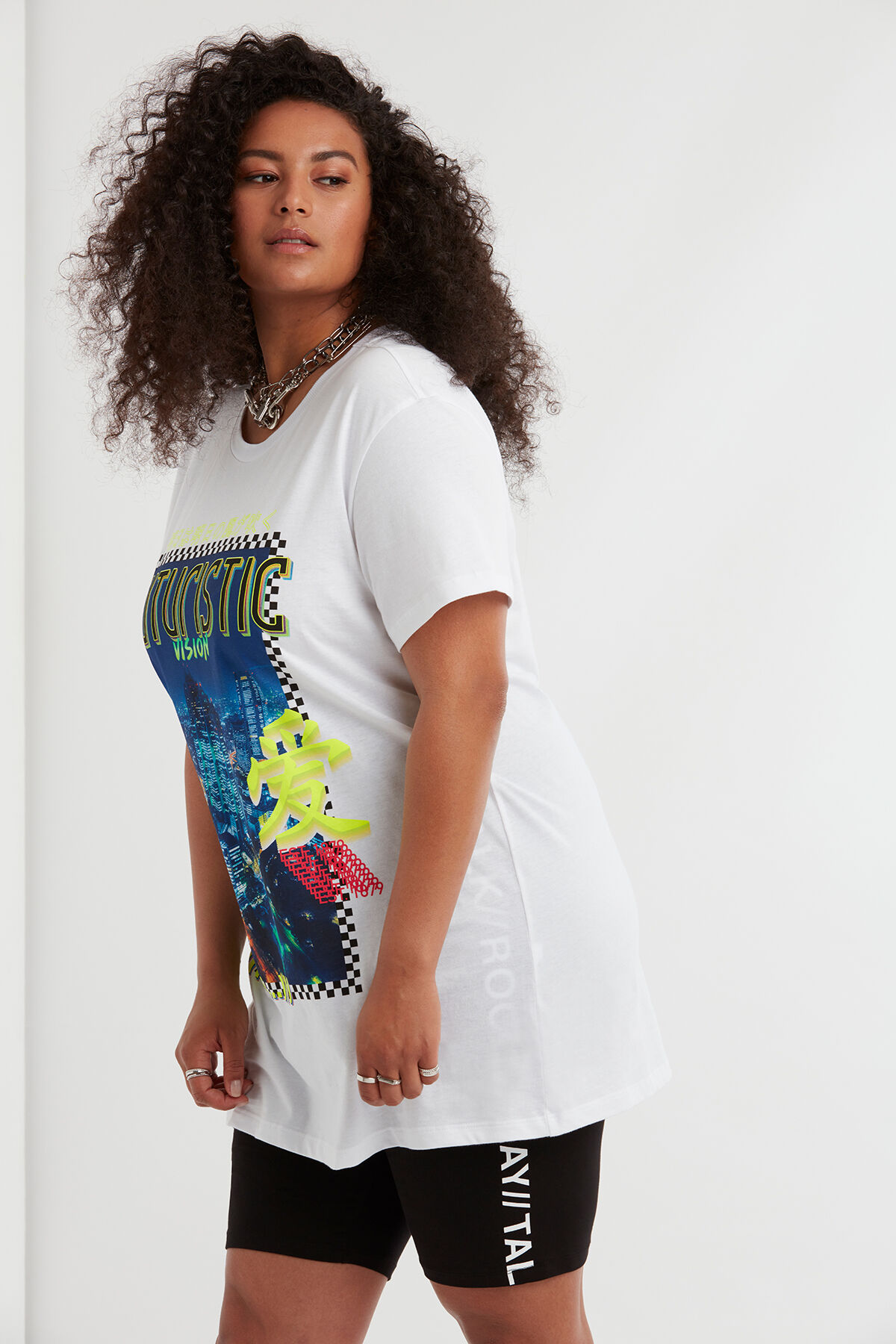 Robe t-shirt image number 6