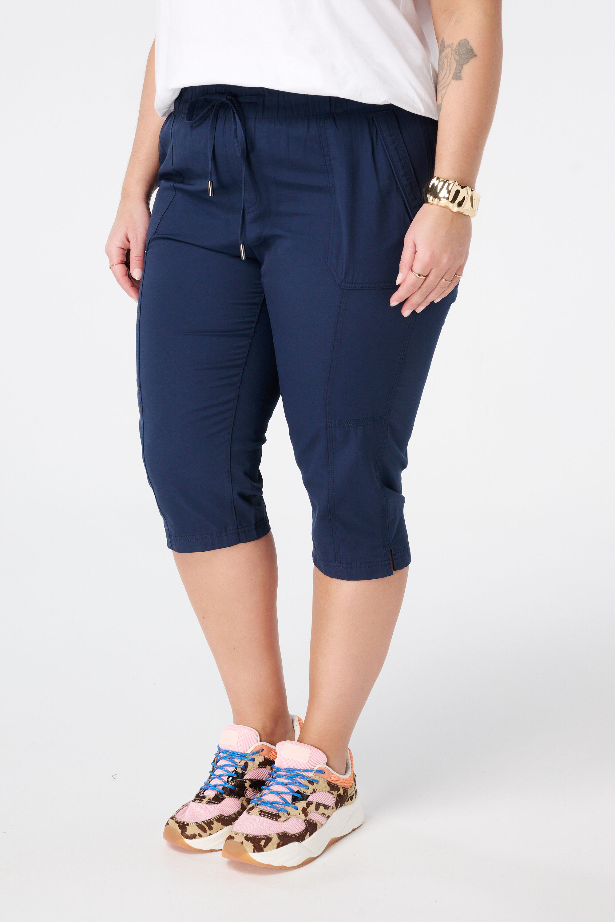 Pantacourt avec taille &eacute;lastique image number 5