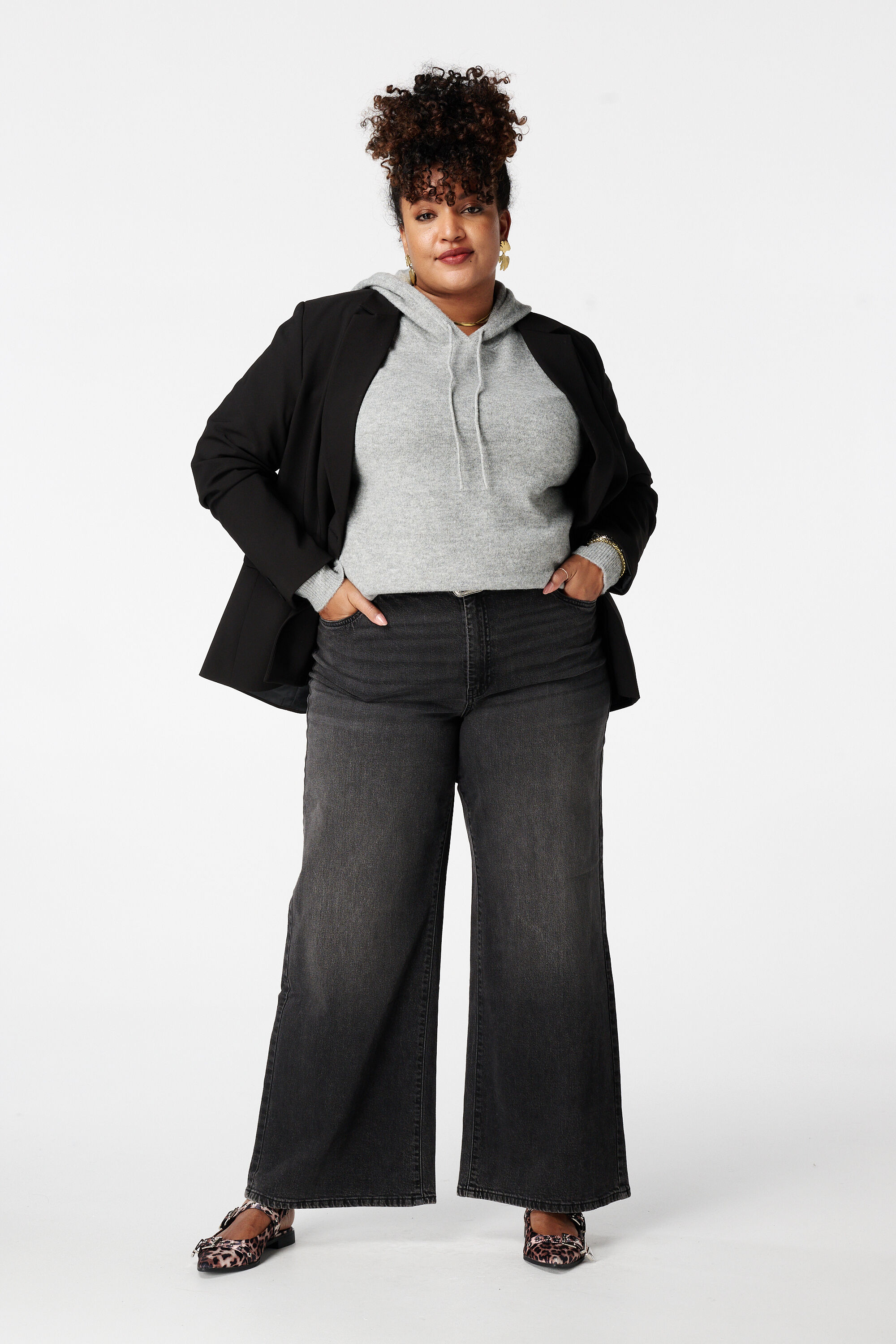 Jeans larges &agrave; taille haute