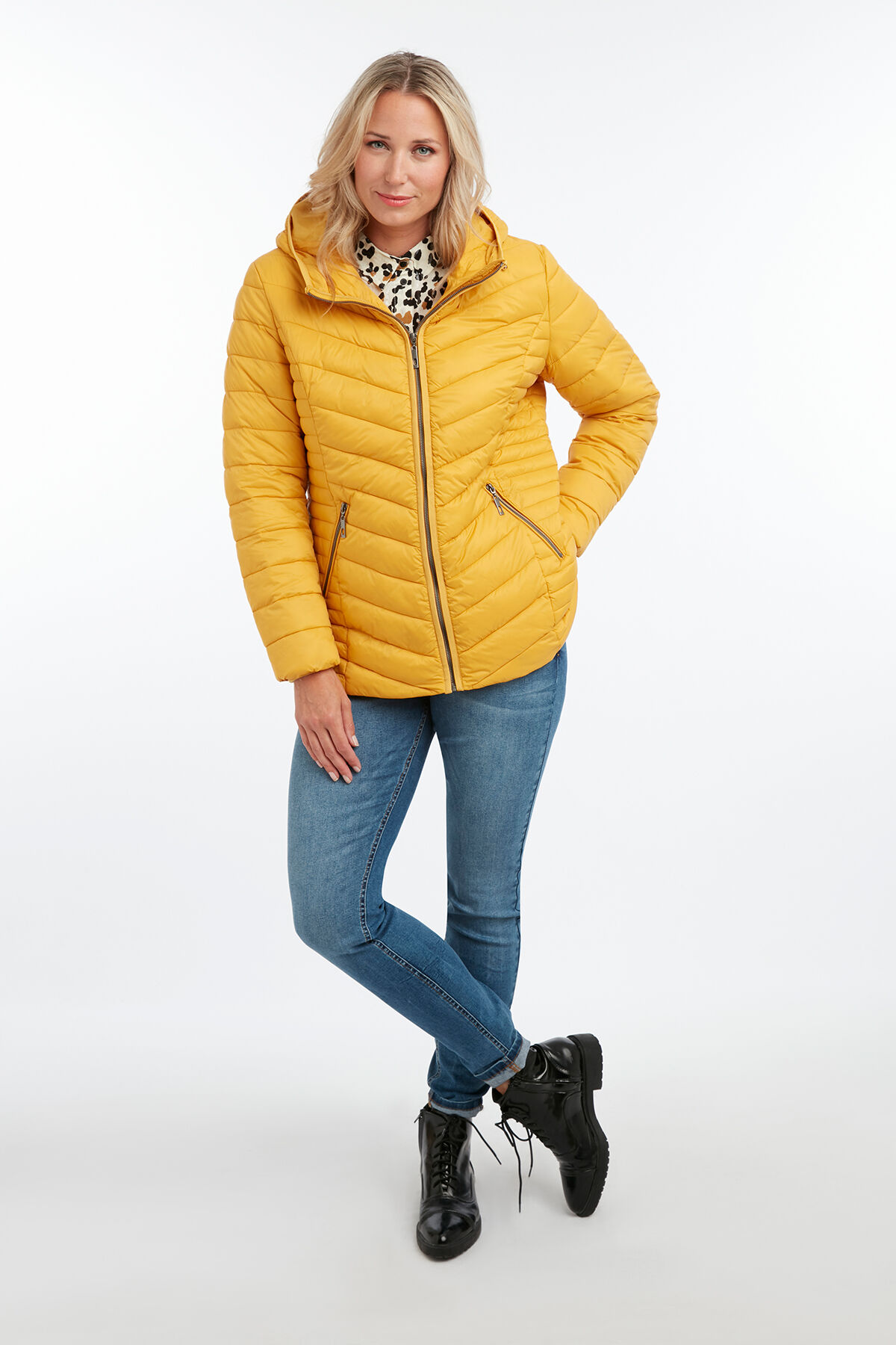 Veste l&eacute;g&egrave;re de mi-saison image number 3