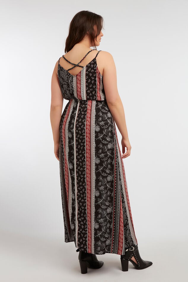 Robe longue avec boutons image number 6