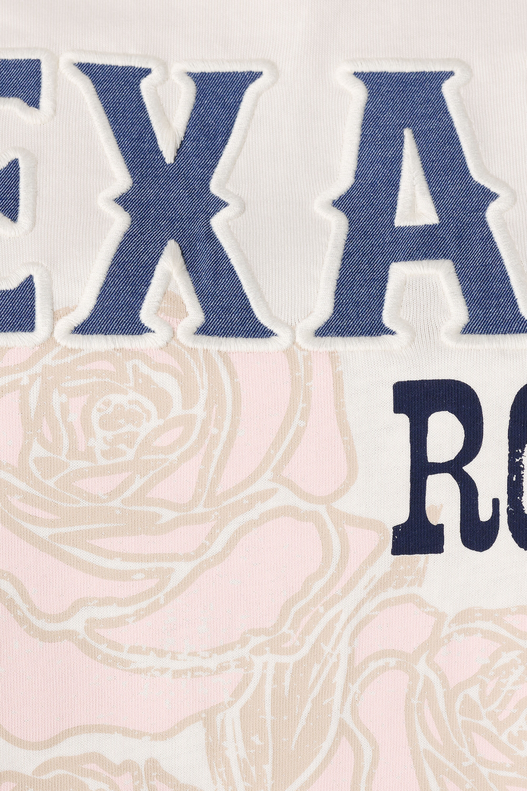 T-shirt imprim&eacute; avec texte effet denim image number 6