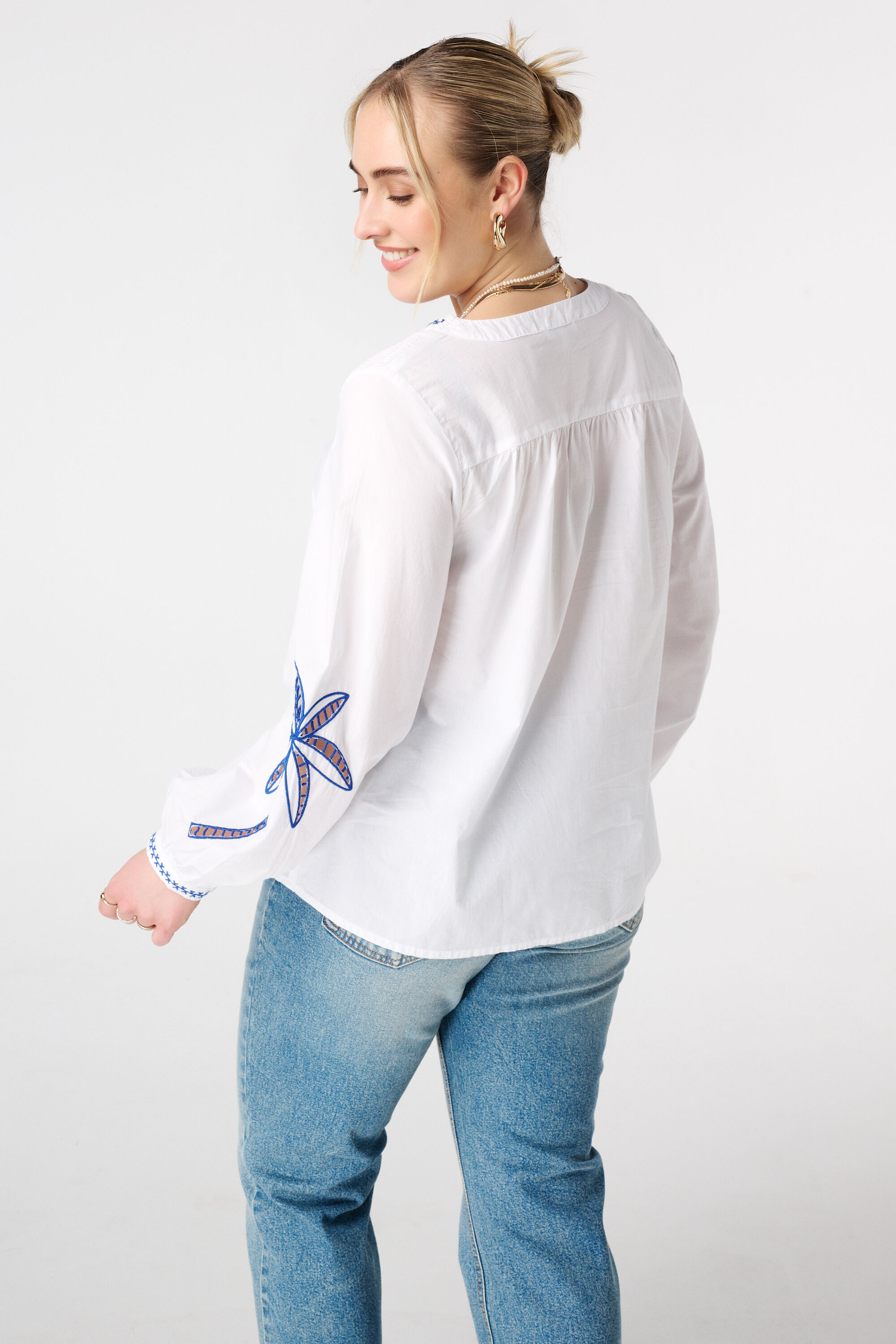 Blouse avec broderie image number 3