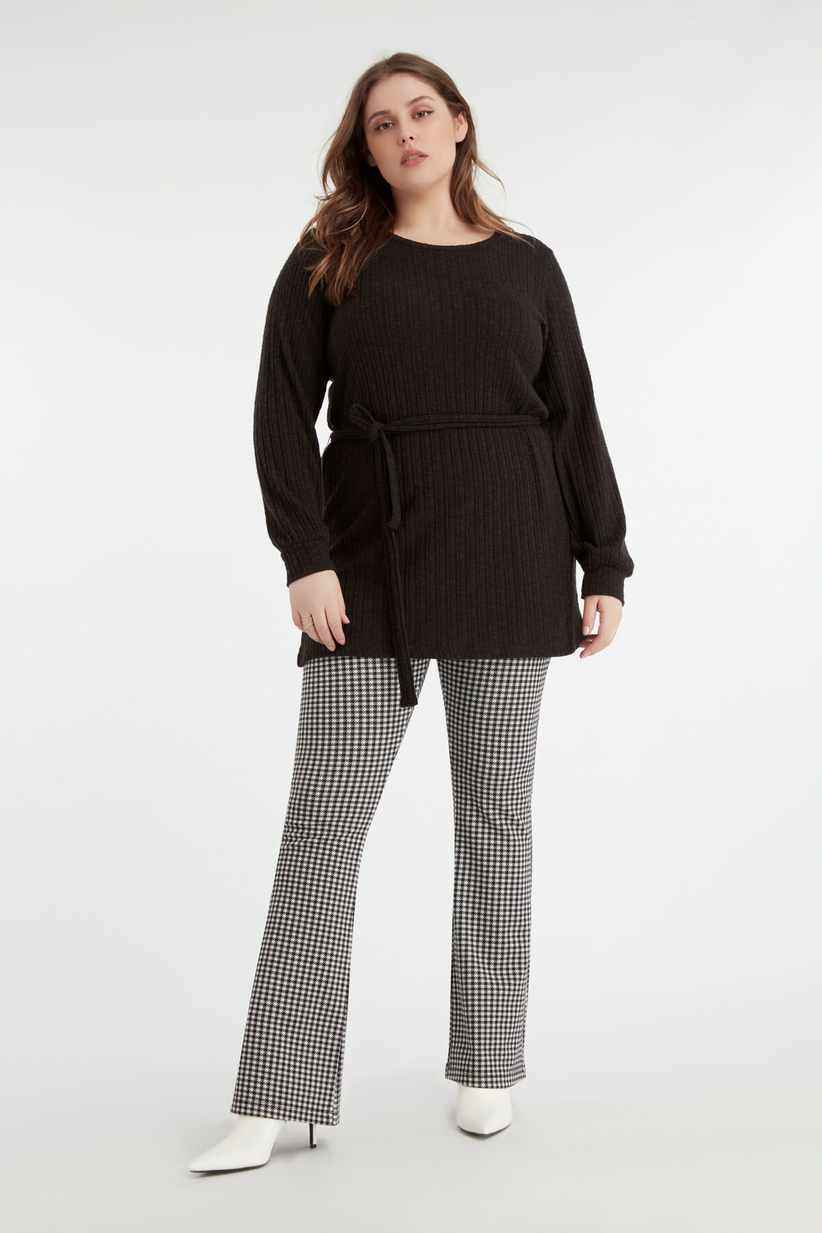 Pull-over long et fin image number 3