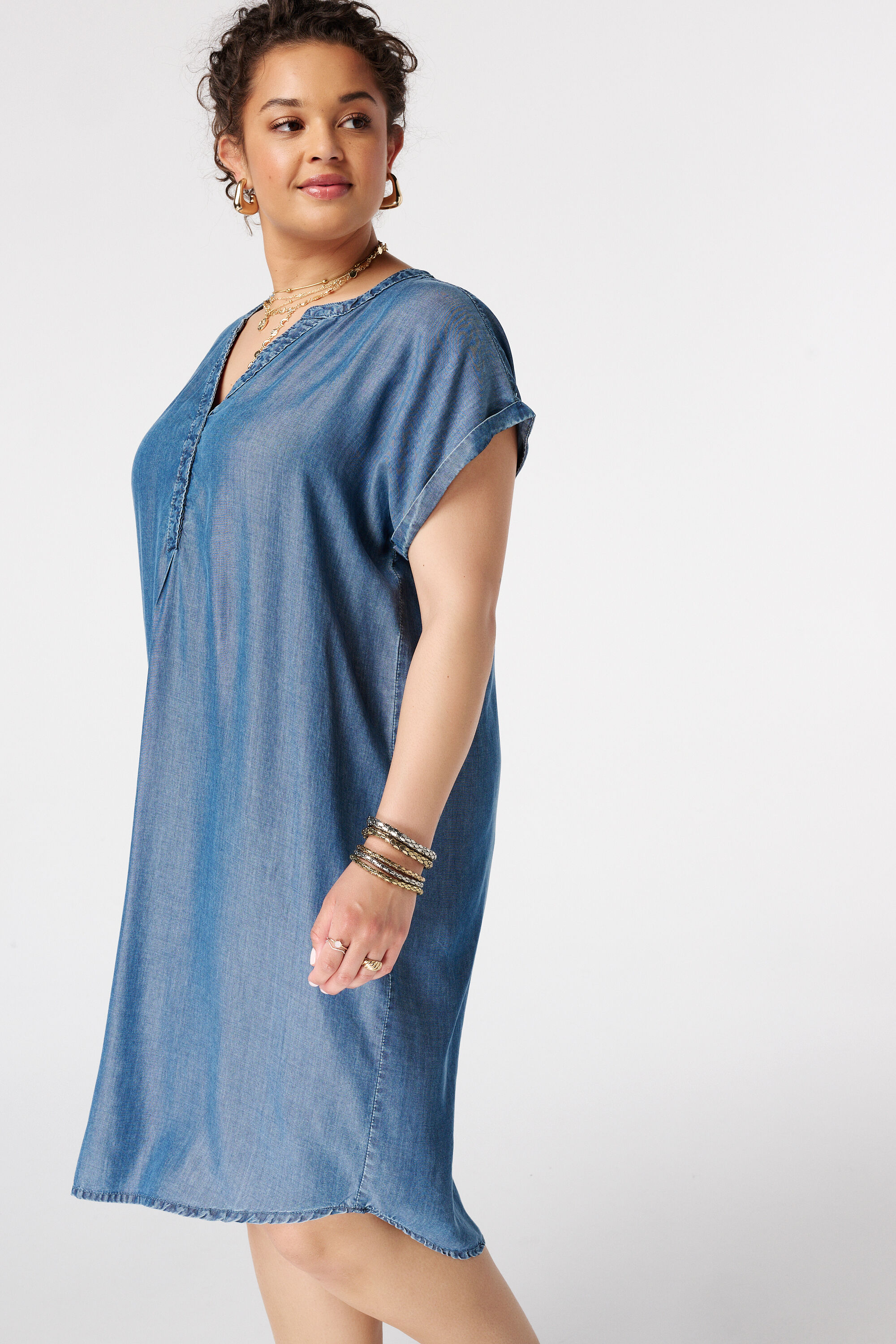 Robe en jean avec col en V image number 5