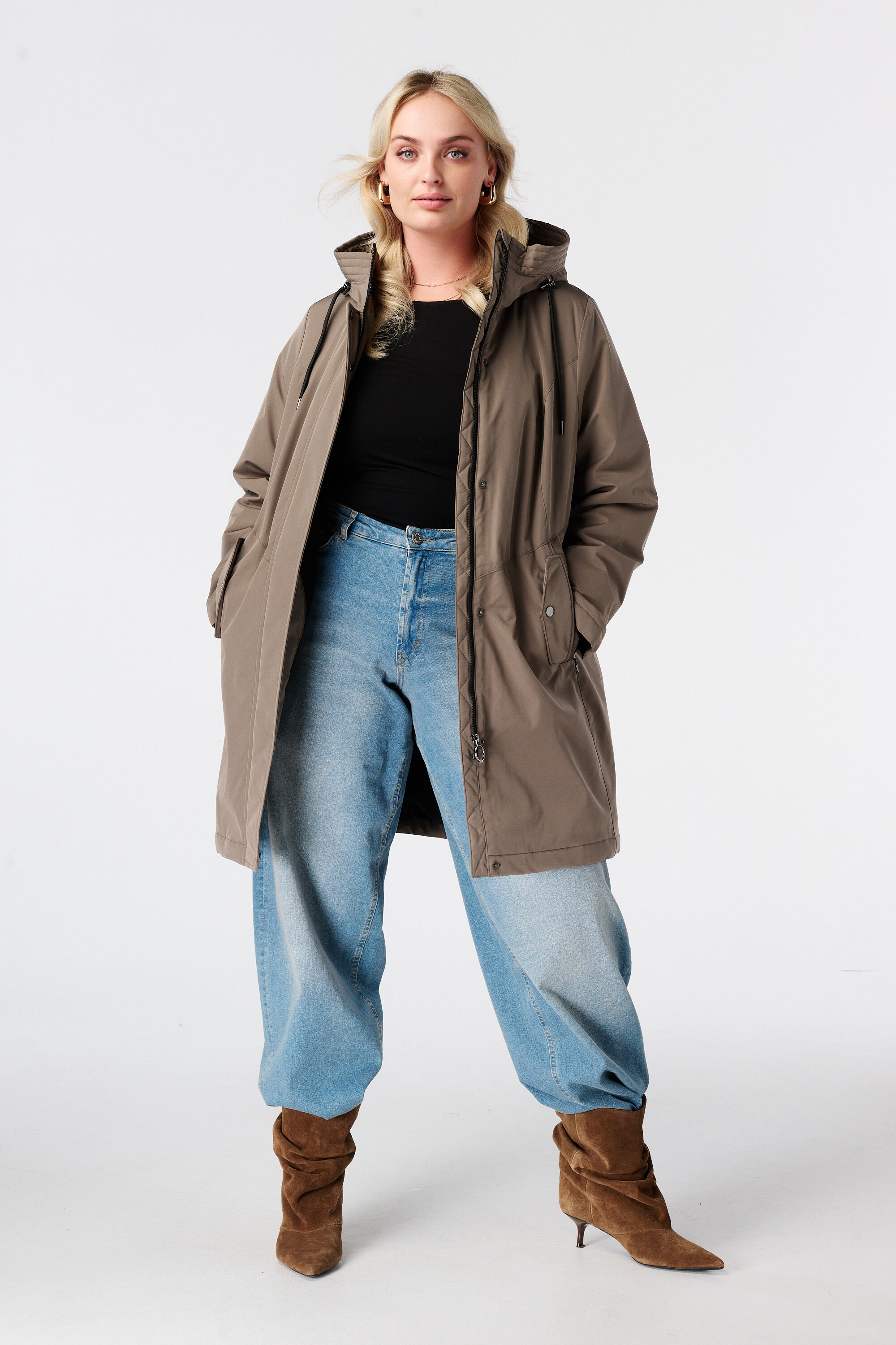 Manteau long doubl&eacute; avec capuche image number 5