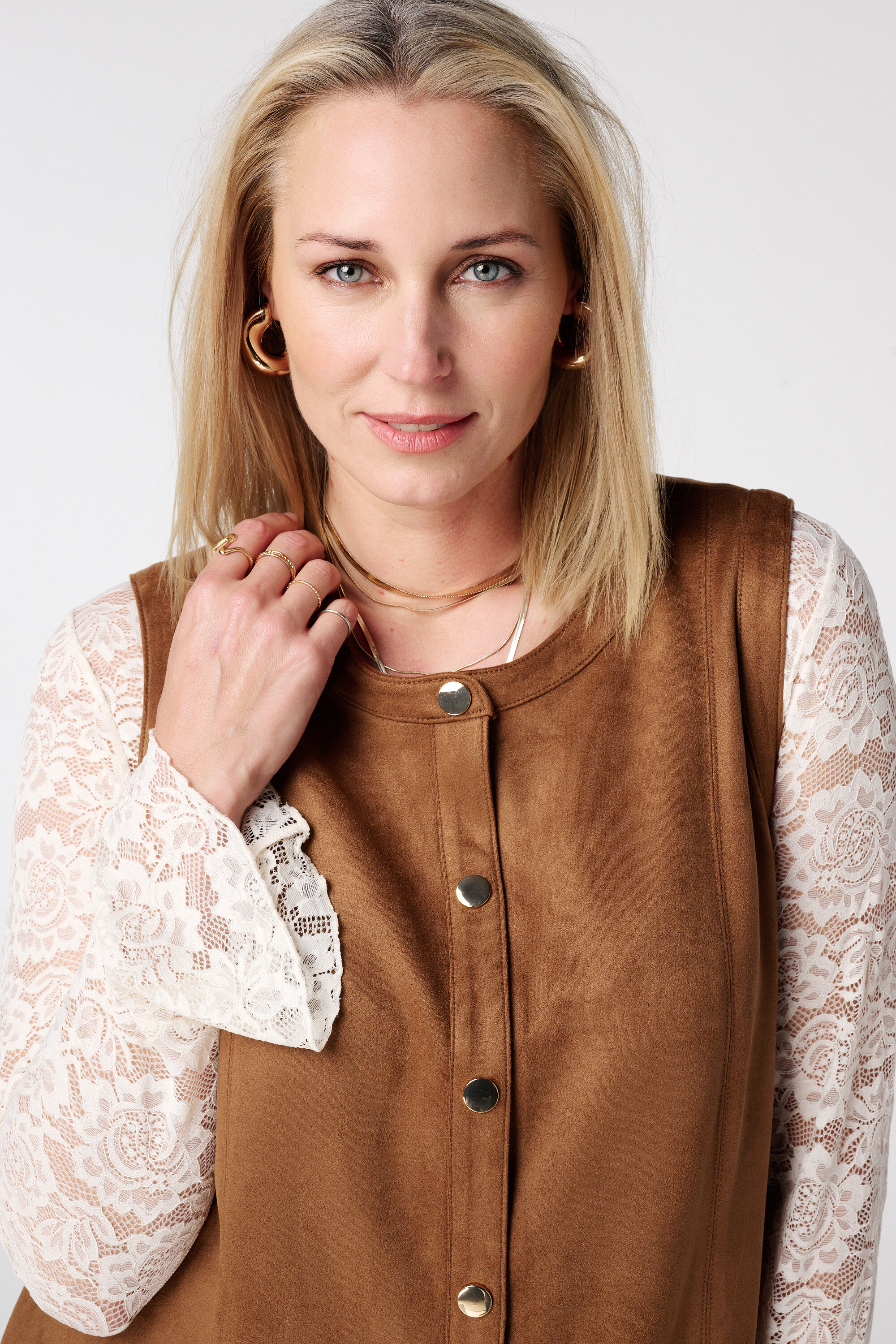 Robe sans manches image number 4