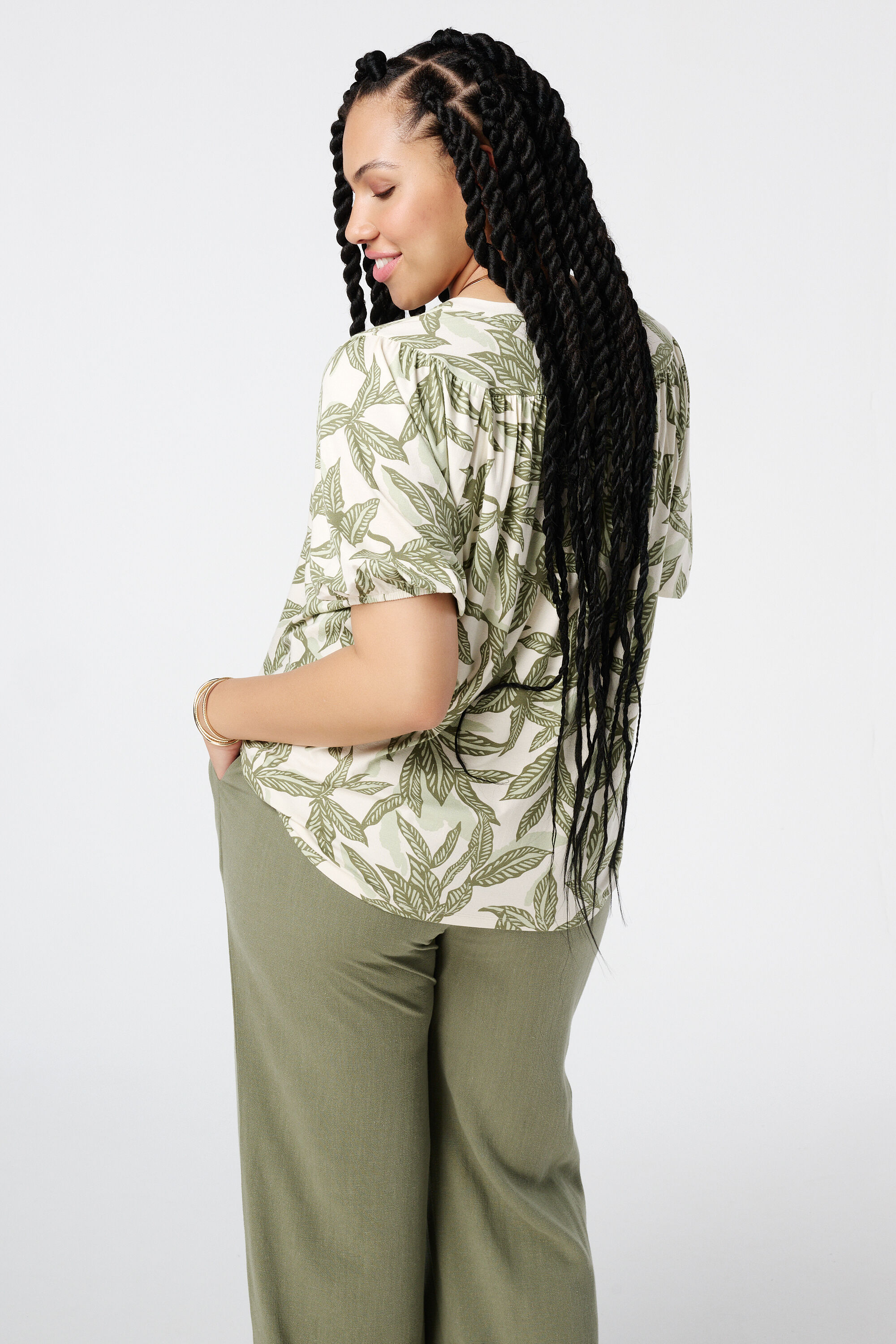 Haut l&eacute;ger &agrave; imprim&eacute; image number 3