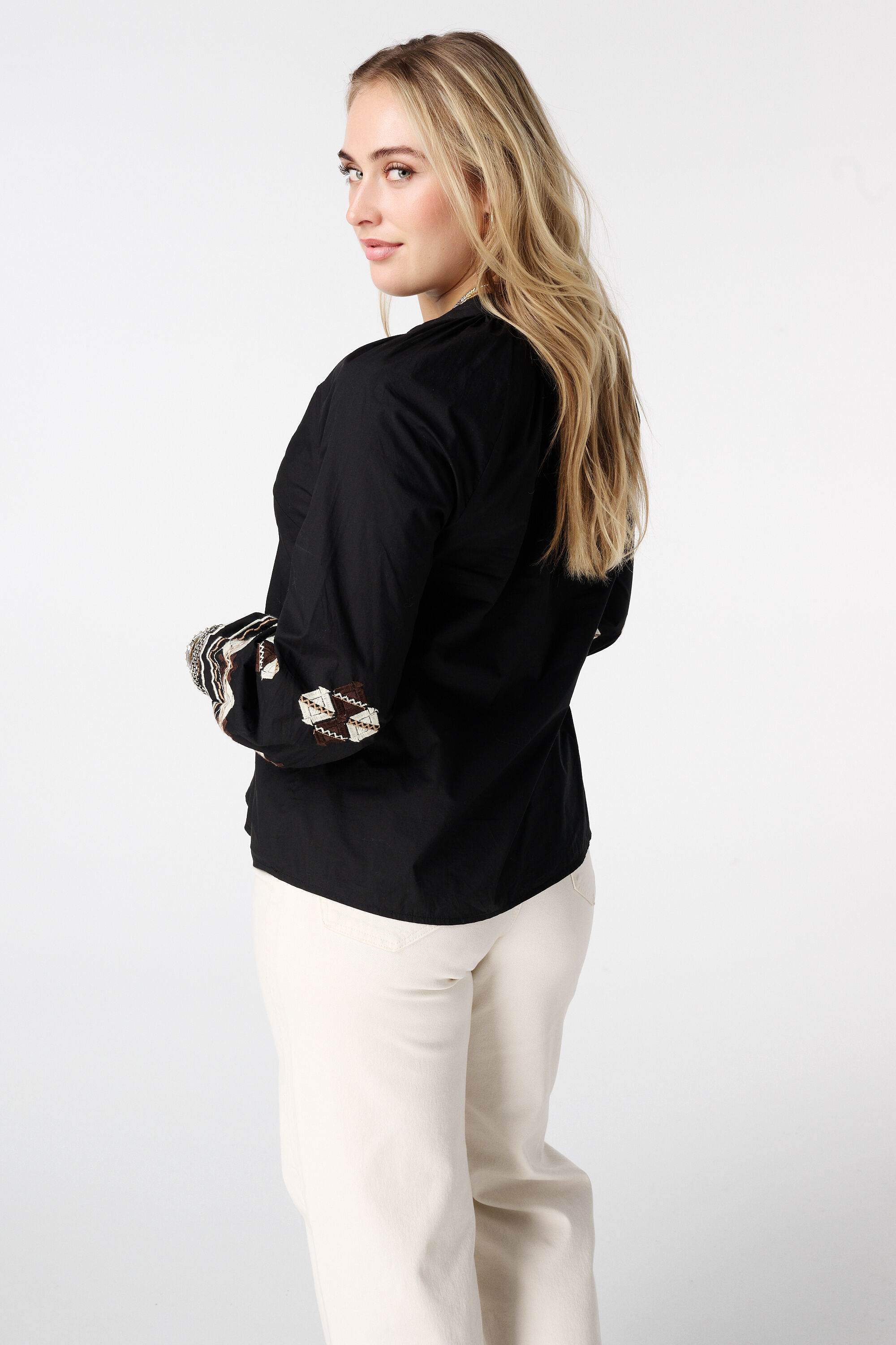 Blouse avec broderie image number 3