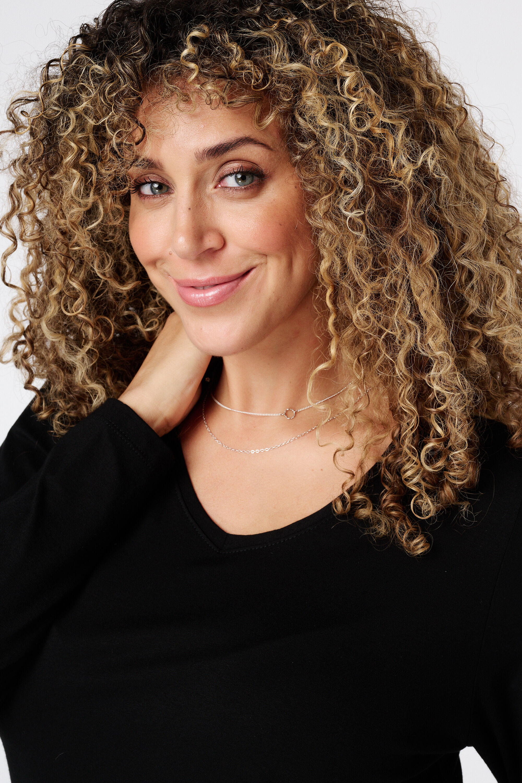 Haut &agrave; manches longues et col rond image number 4