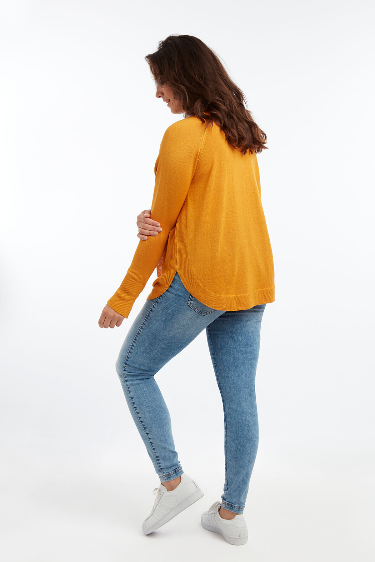 Pull-over fin avec motifs c&ocirc;tel&eacute;s image number 5