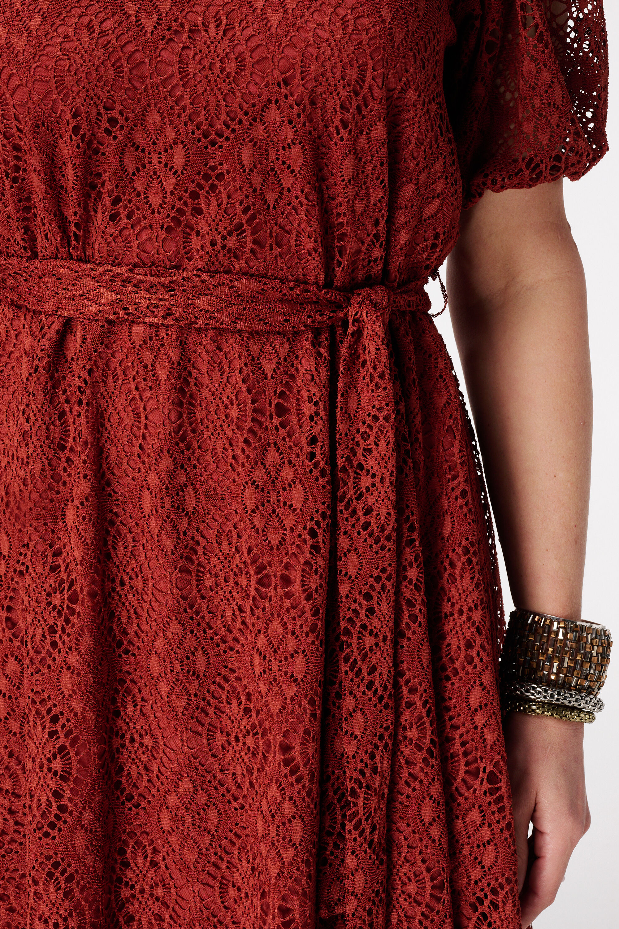 Robe en dentelle image number 6