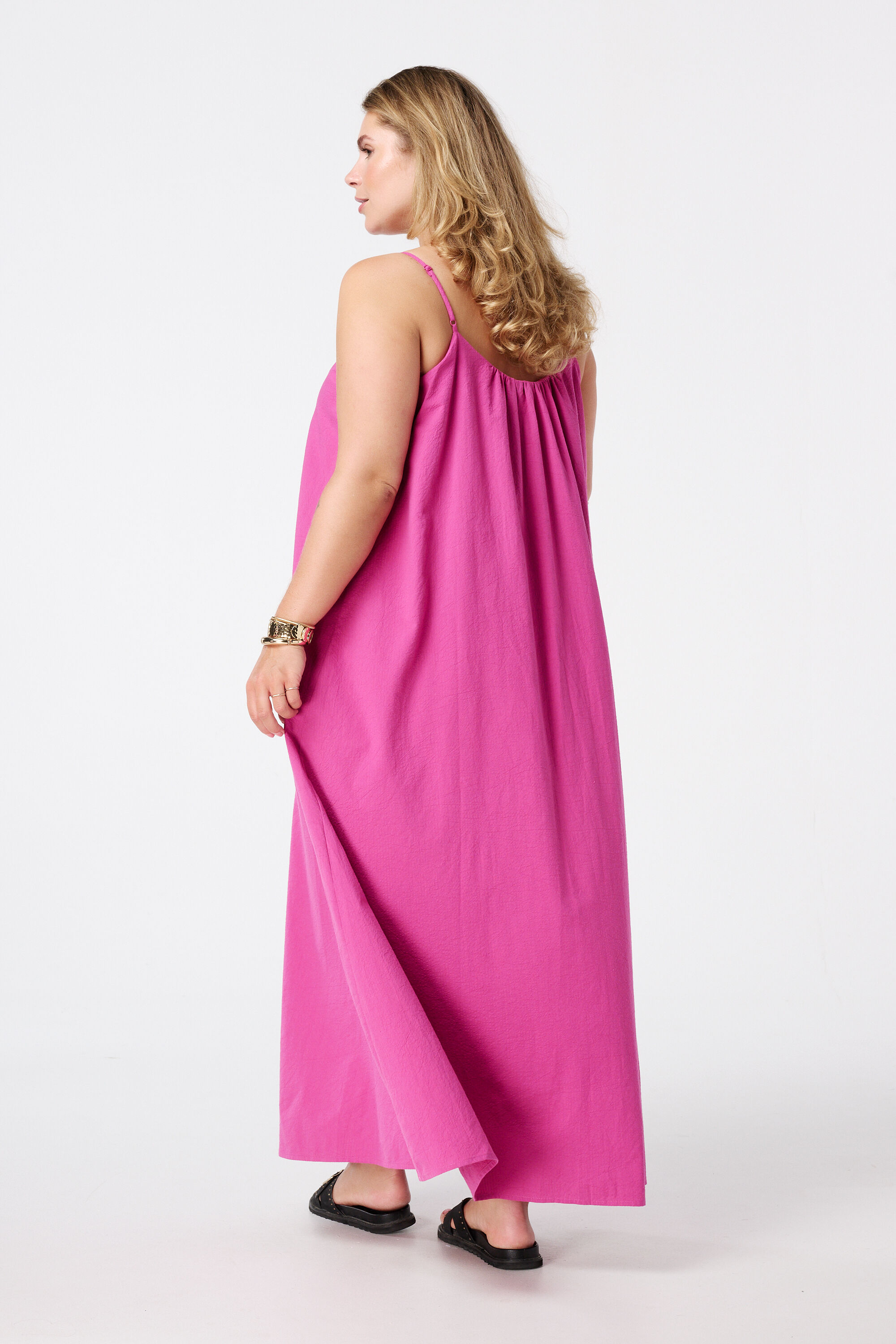 Robe longue &agrave; bretelles spaghetti image number 3