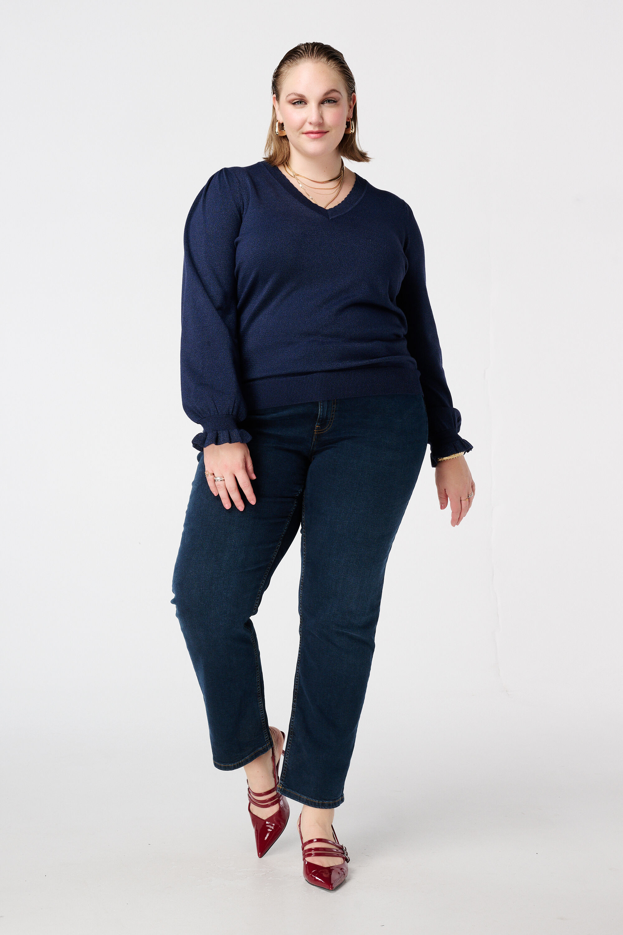 Pull en lurex avec manches volant&eacute;es image number 5