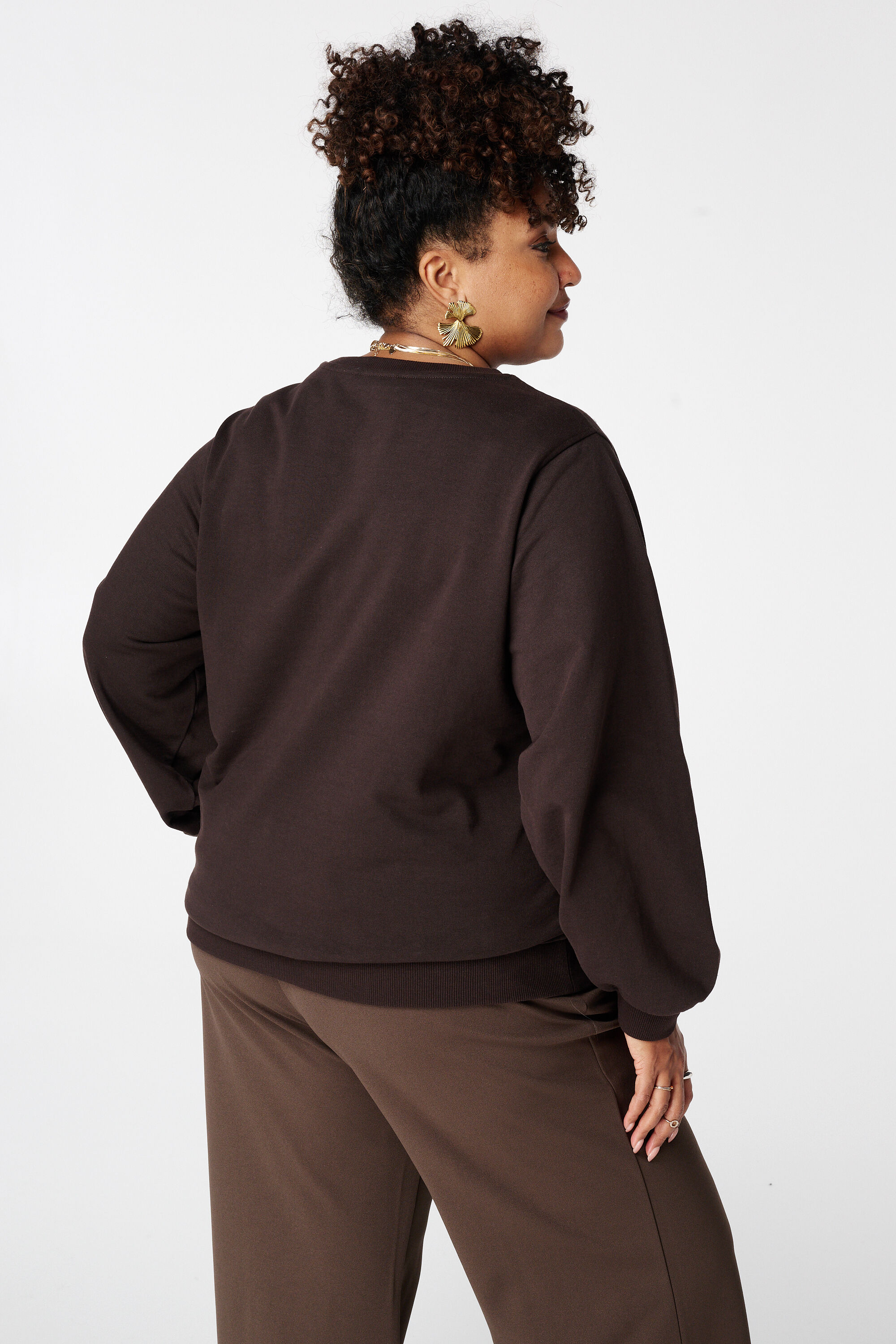 Sweat-shirt avec imprim&eacute; brod&eacute; image number 3